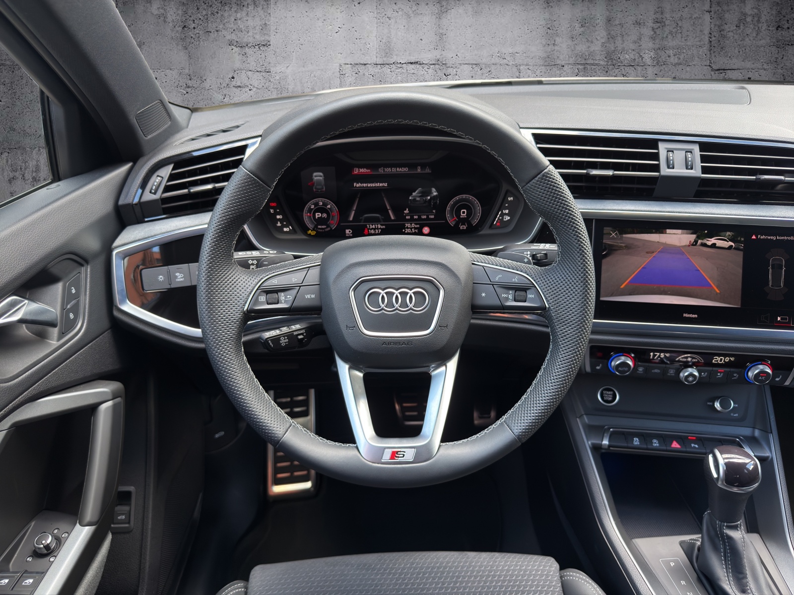 AUDI Q3 Sportback 40 TDI S line quattro S-tronic *CH-FZG / Gratisservice / Garantie*-image-8