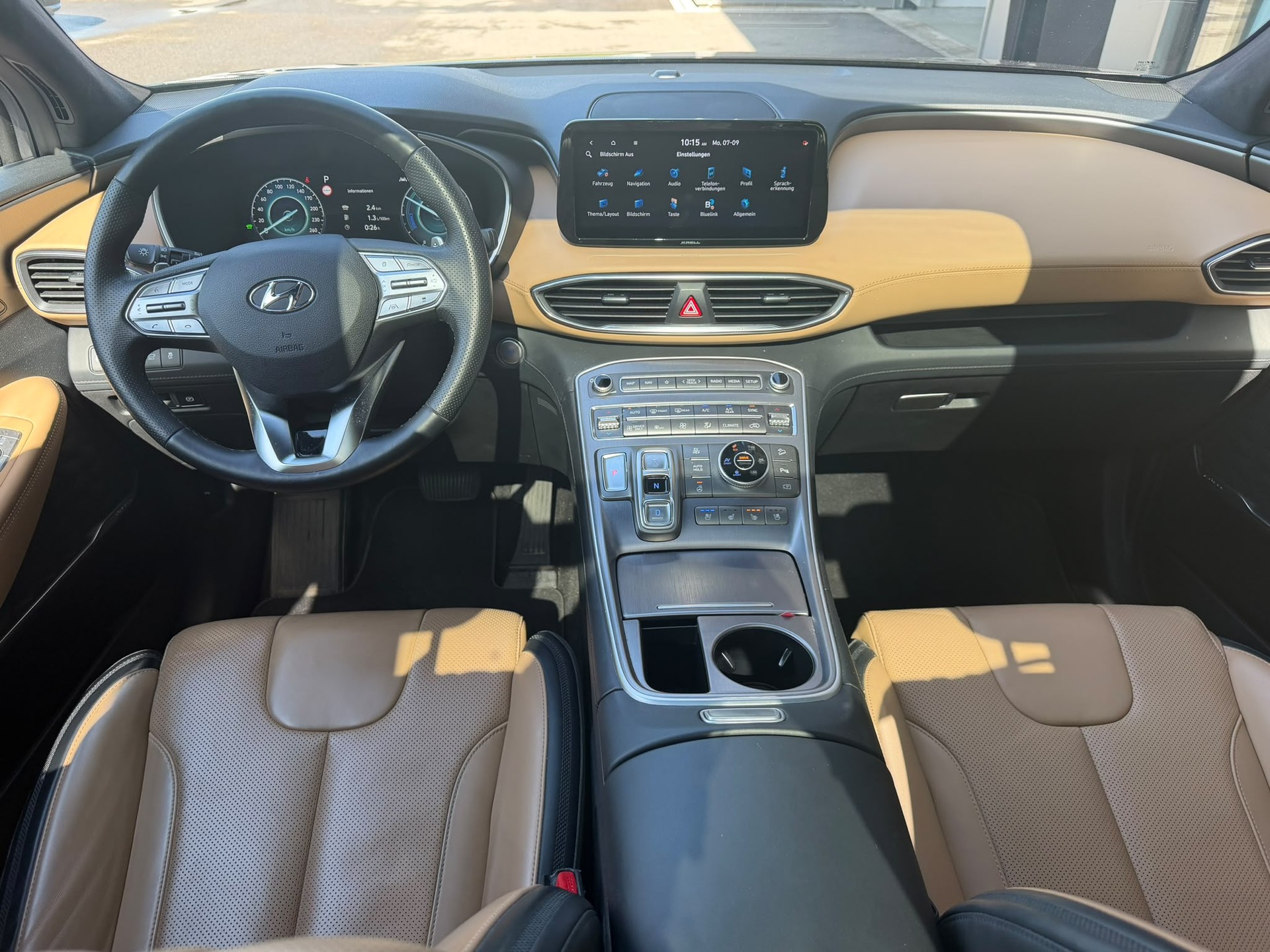 HYUNDAI Santa Fe 1.6 T-GDi PHEV Vertex 4WD Automatic-image-17