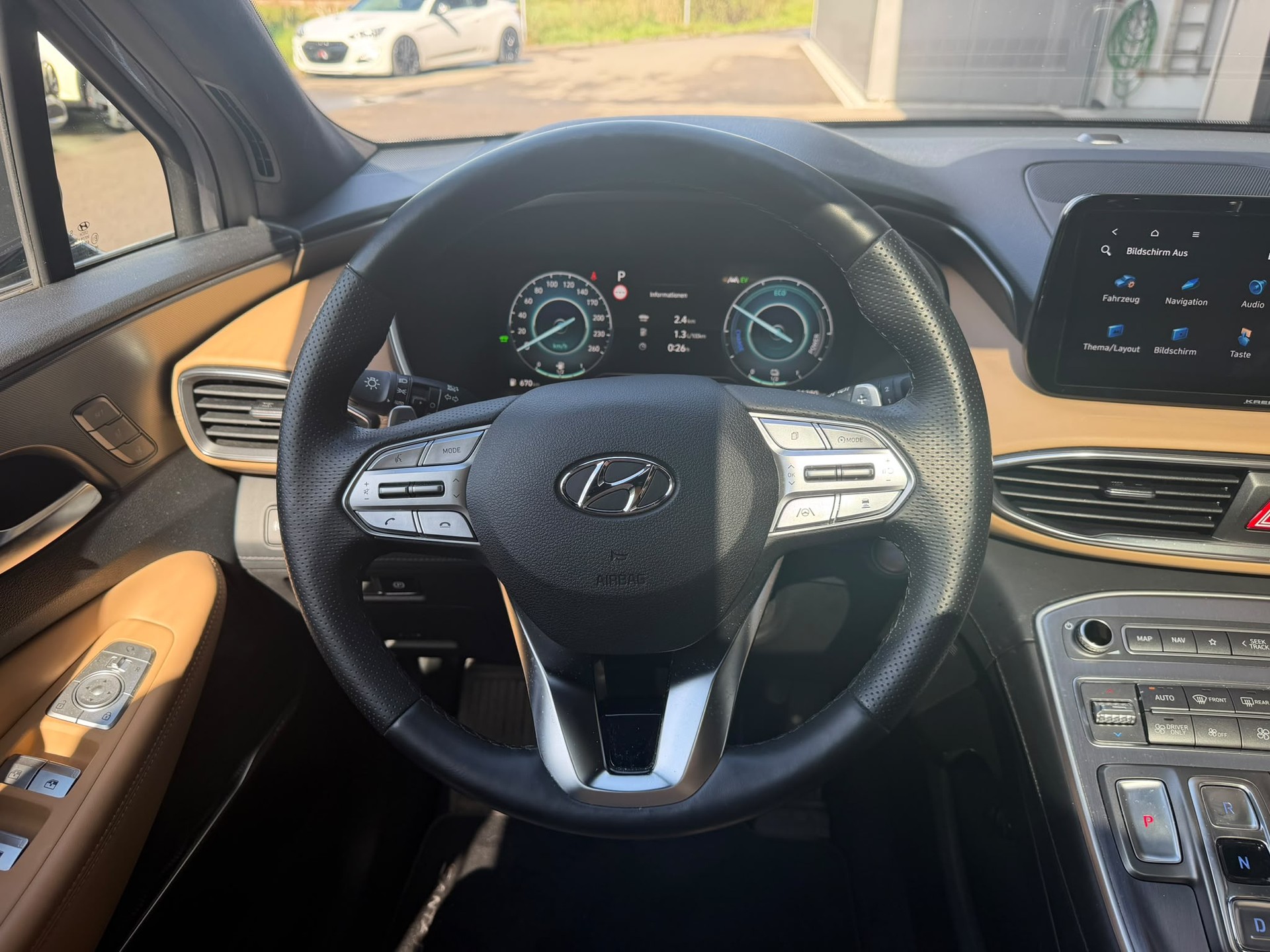 HYUNDAI Santa Fe 1.6 T-GDi PHEV Vertex 4WD Automatic-image-18