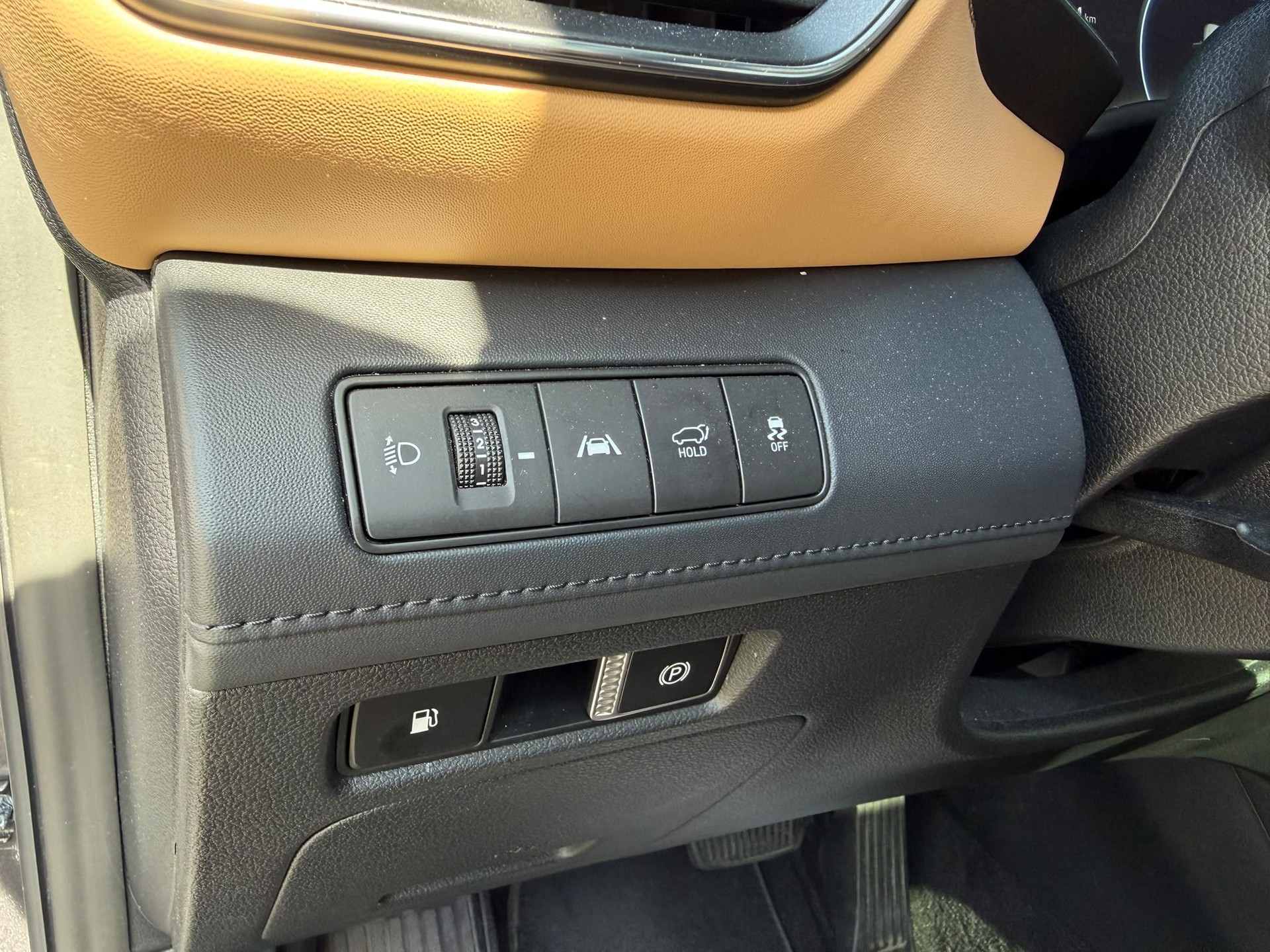 HYUNDAI Santa Fe 1.6 T-GDi PHEV Vertex 4WD Automatic-image-14