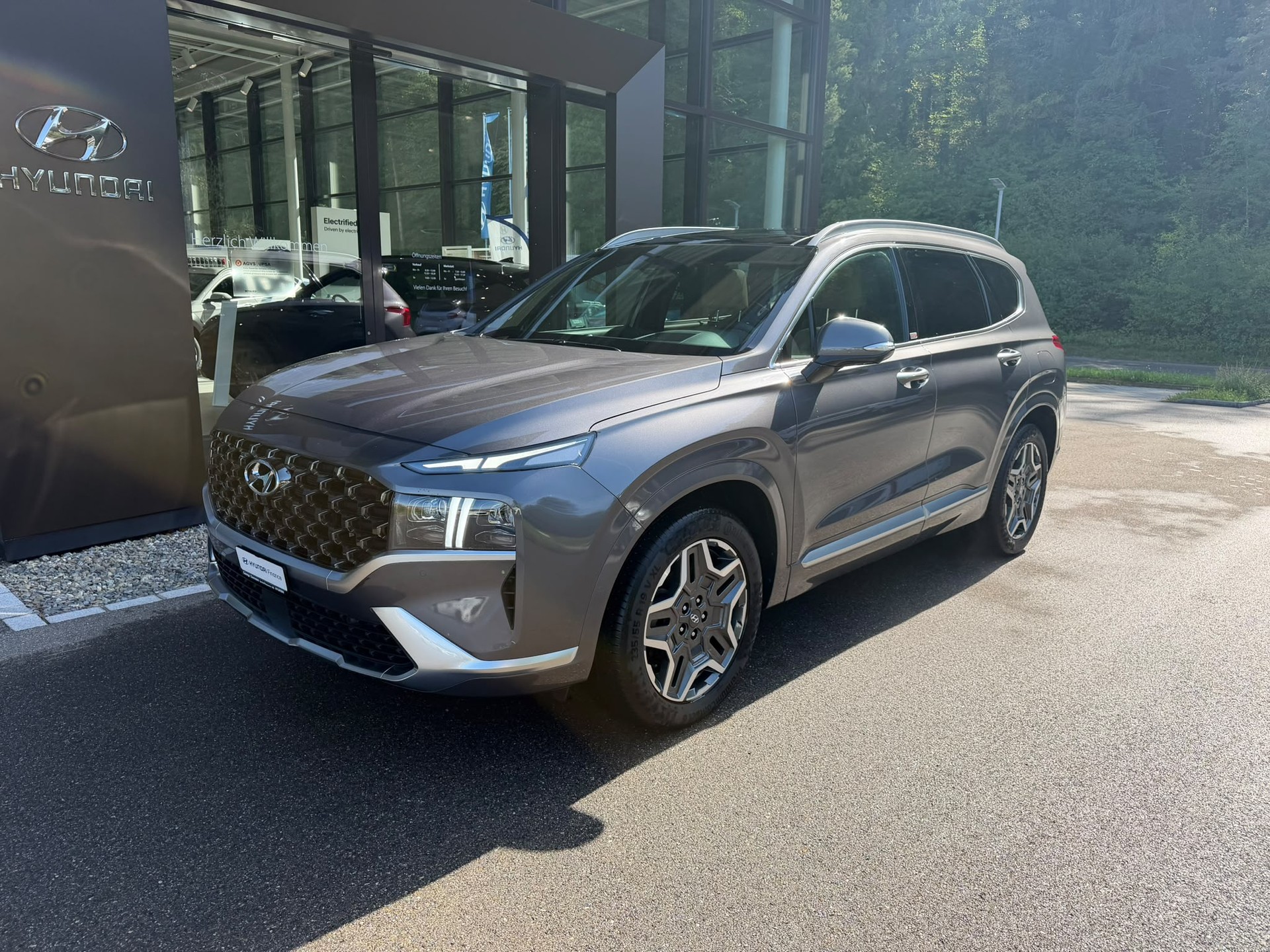 HYUNDAI Santa Fe 1.6 T-GDi PHEV Vertex 4WD Automatic-image-1