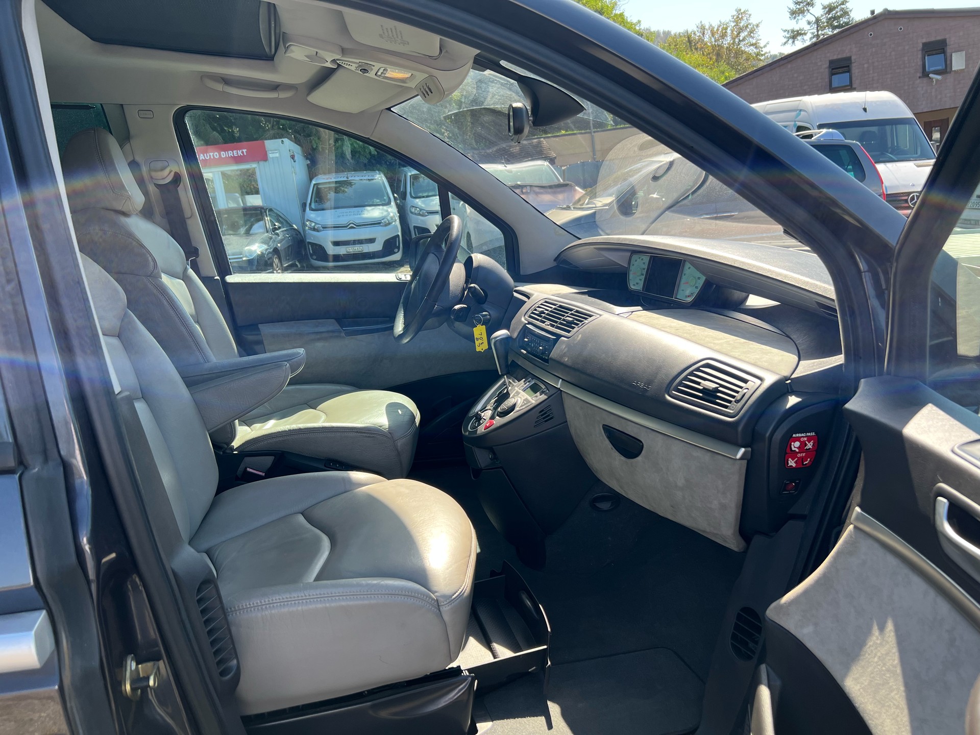 CITROEN C8 3.0 V6 24V Exclusive-image-10