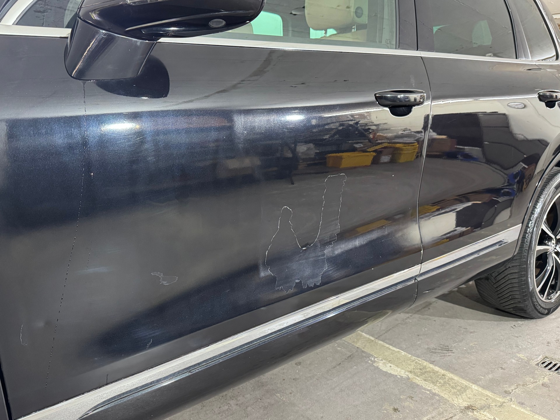 VW Touareg 4.2 TDI Tiptronic Exclusive-image-6
