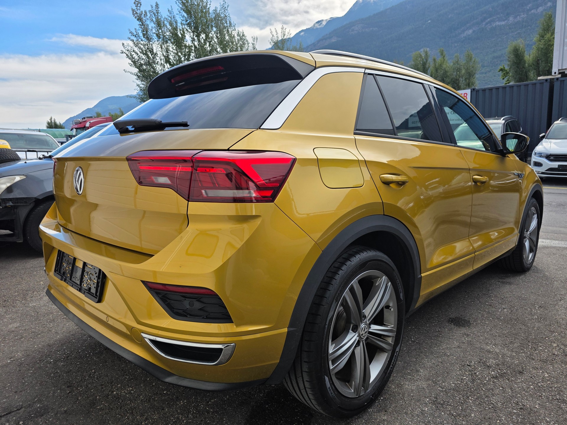 VW T-Roc 2.0 TSI Sport DSG 4Motion-image-3