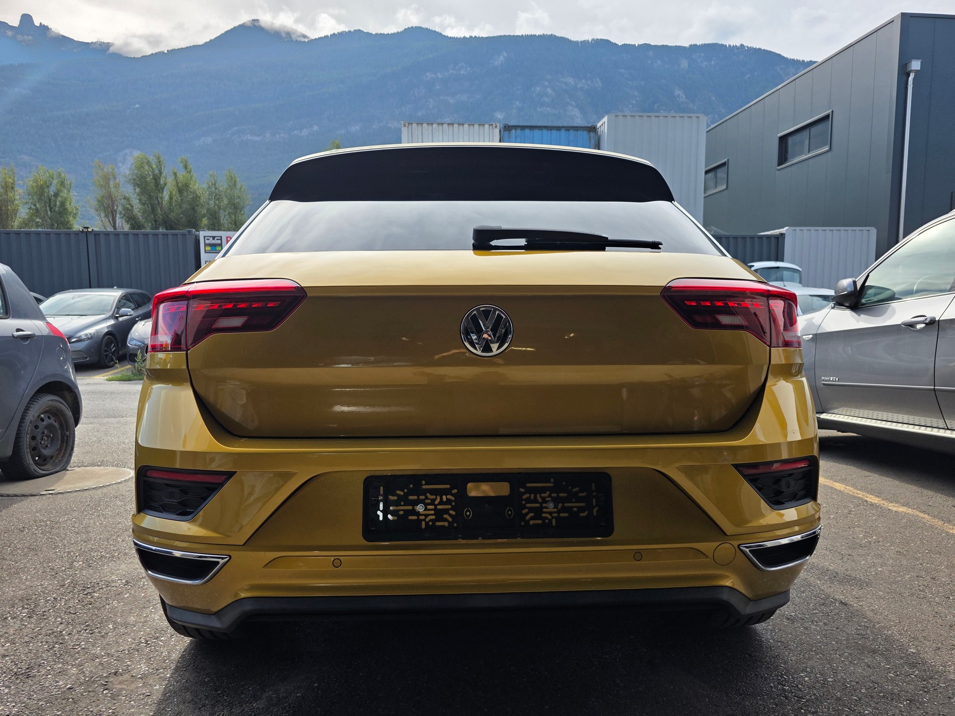 VW T-Roc 2.0 TSI Sport DSG 4Motion-image-5