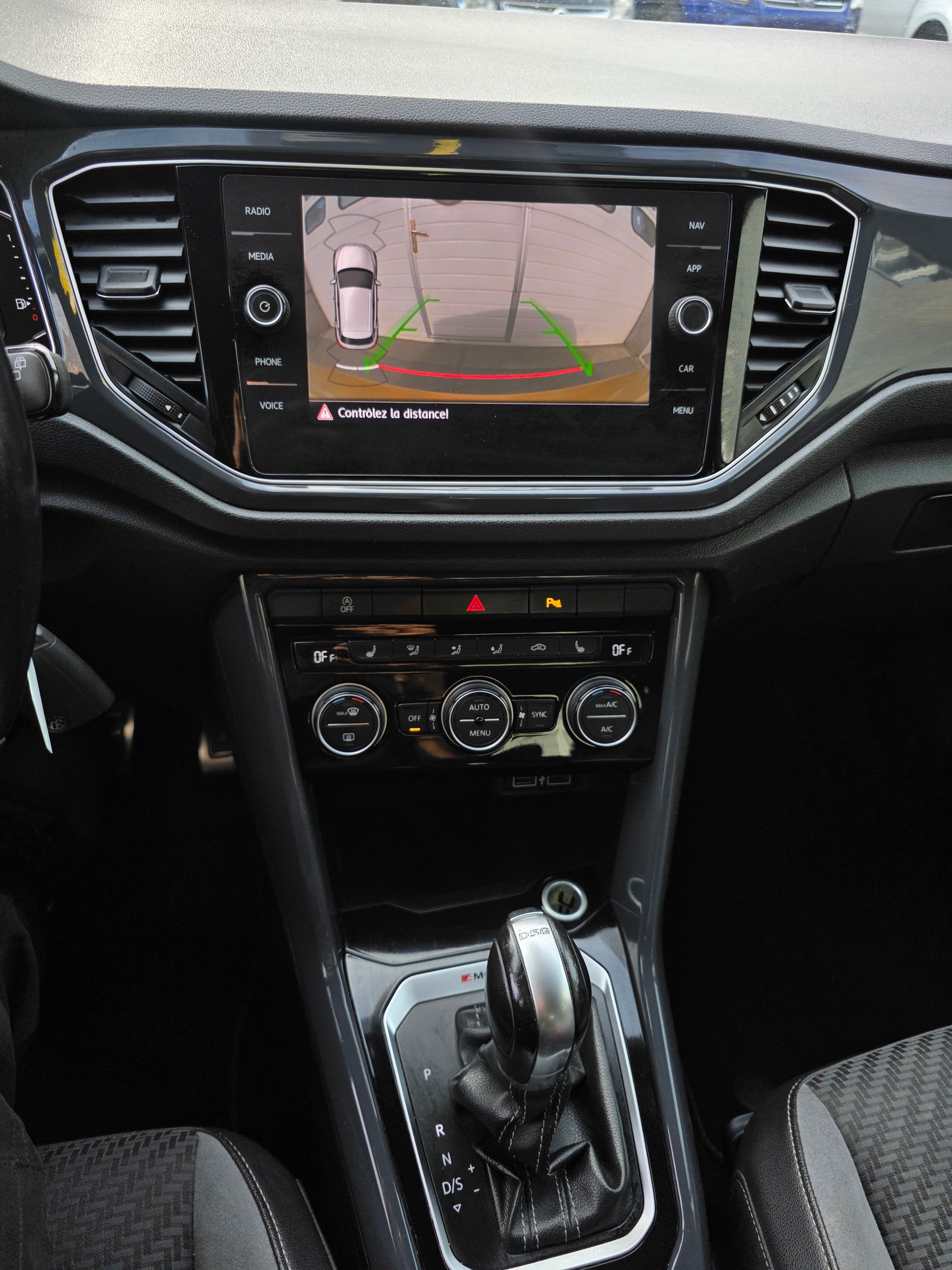 VW T-Roc 2.0 TSI Sport DSG 4Motion-image-10
