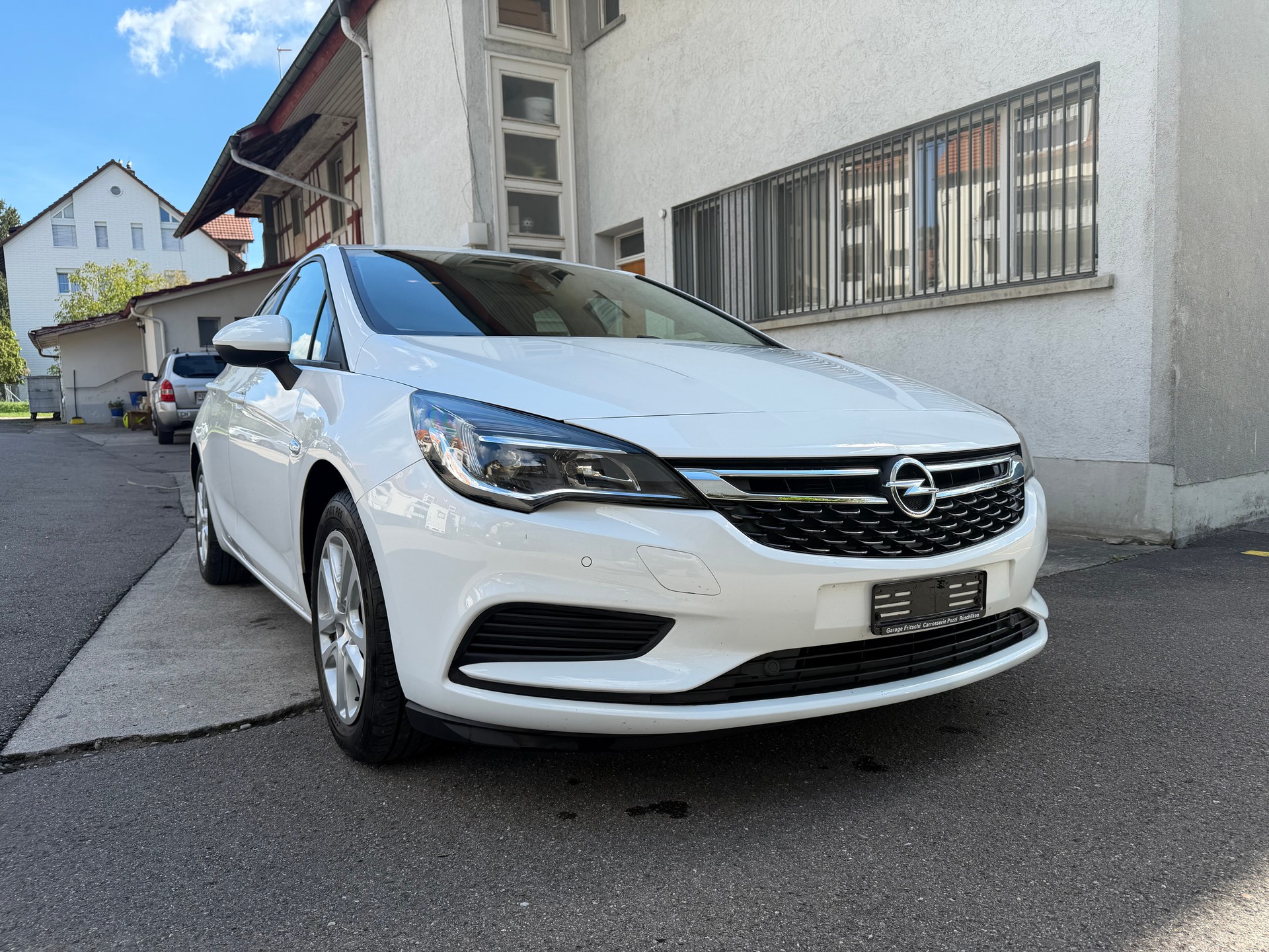 OPEL Astra 1.4i-image-1