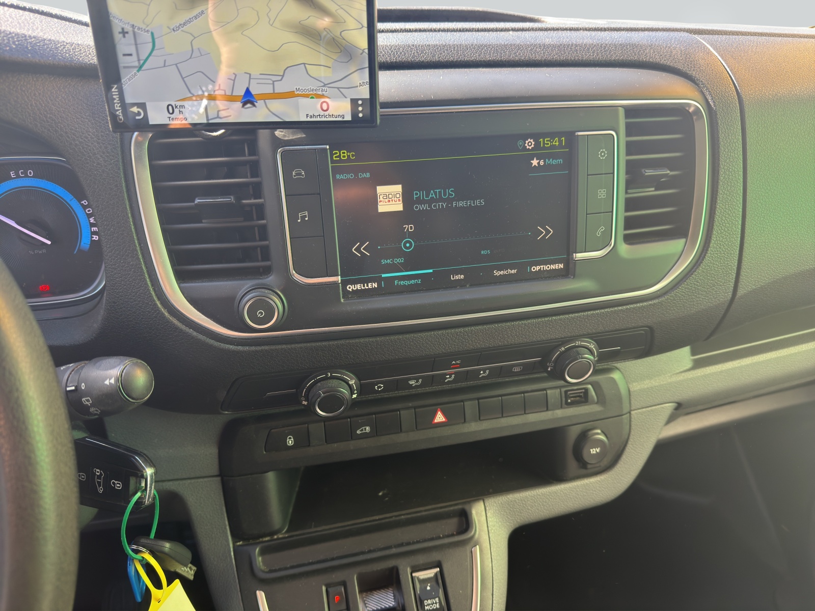 PEUGEOT Expert 75 KWh Premium Standard-image-6