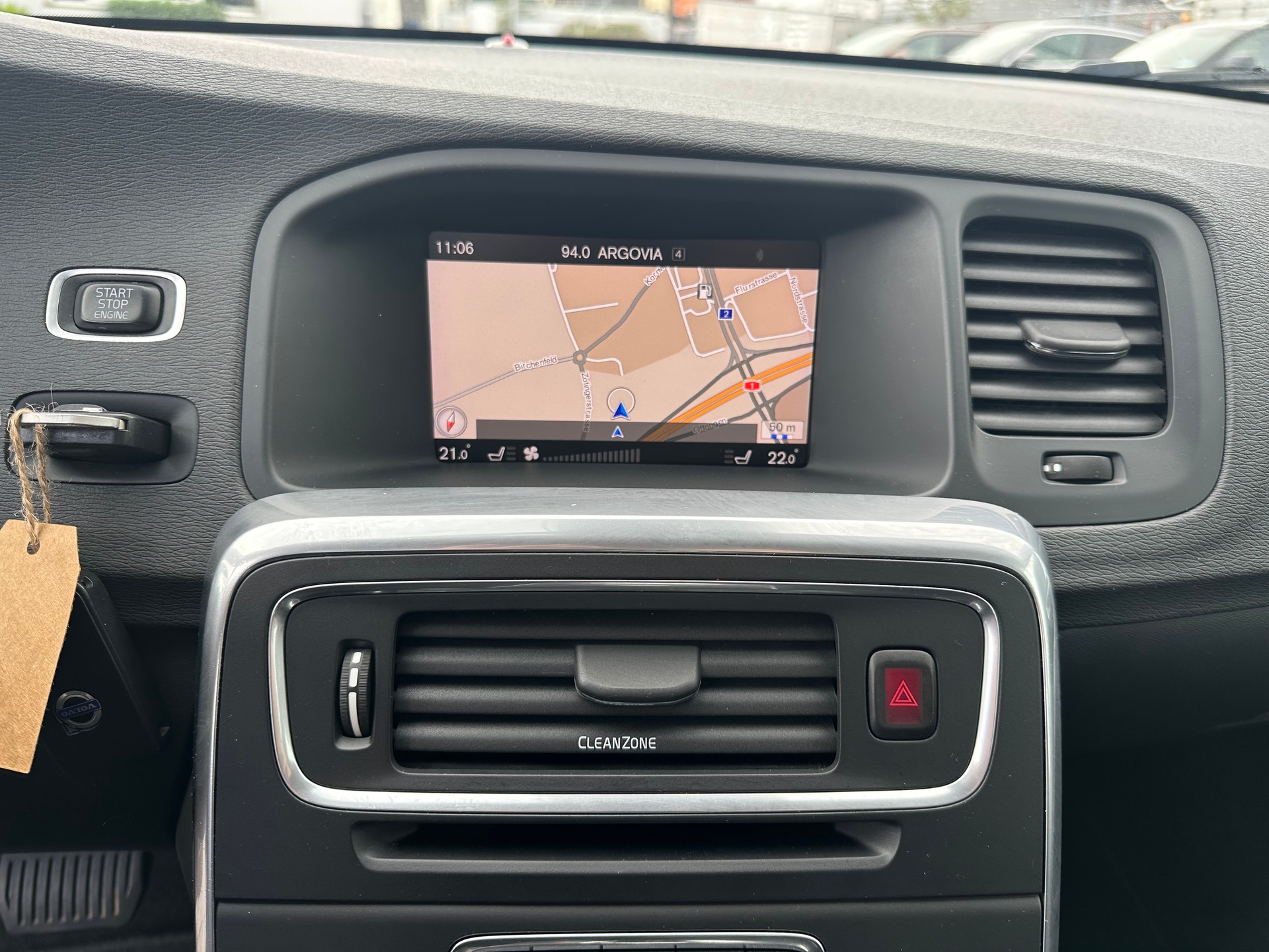 VOLVO V60 D2-image-10