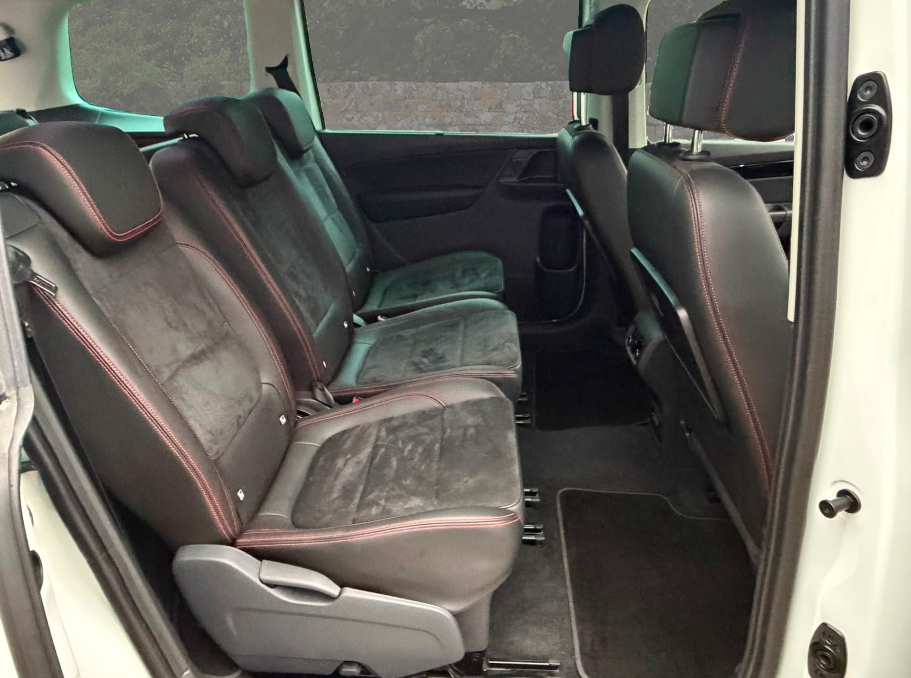 SEAT Alhambra 1.4 TSI DSG Hola FR-image-13