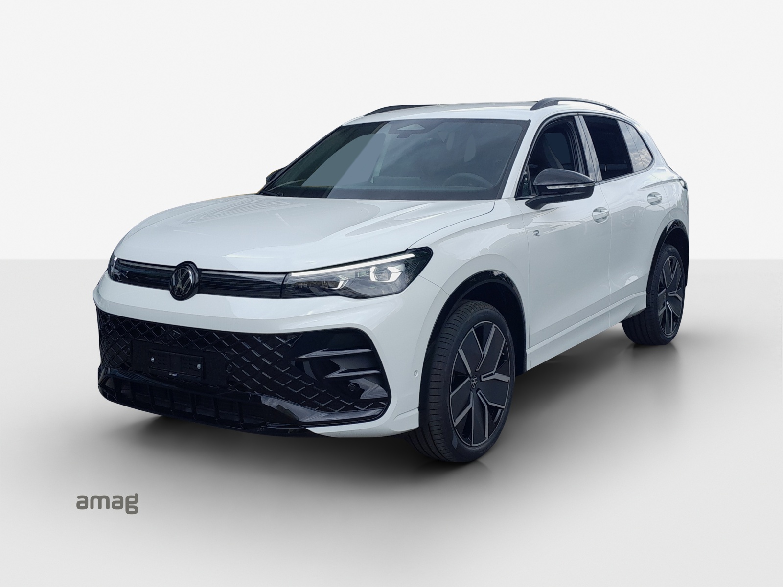 VW Tiguan 2.0 TDI SCR R-Line 4Motion DSG-image-0