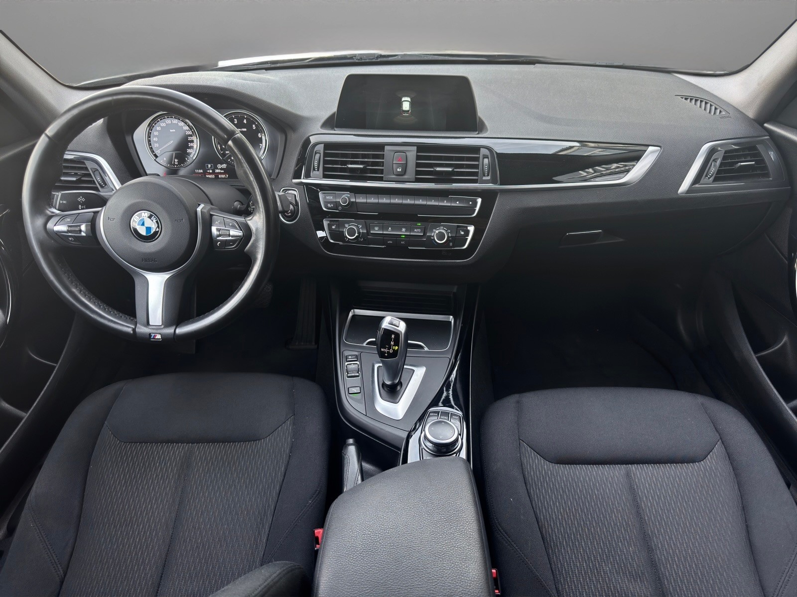 BMW 118i Steptronic-image-8