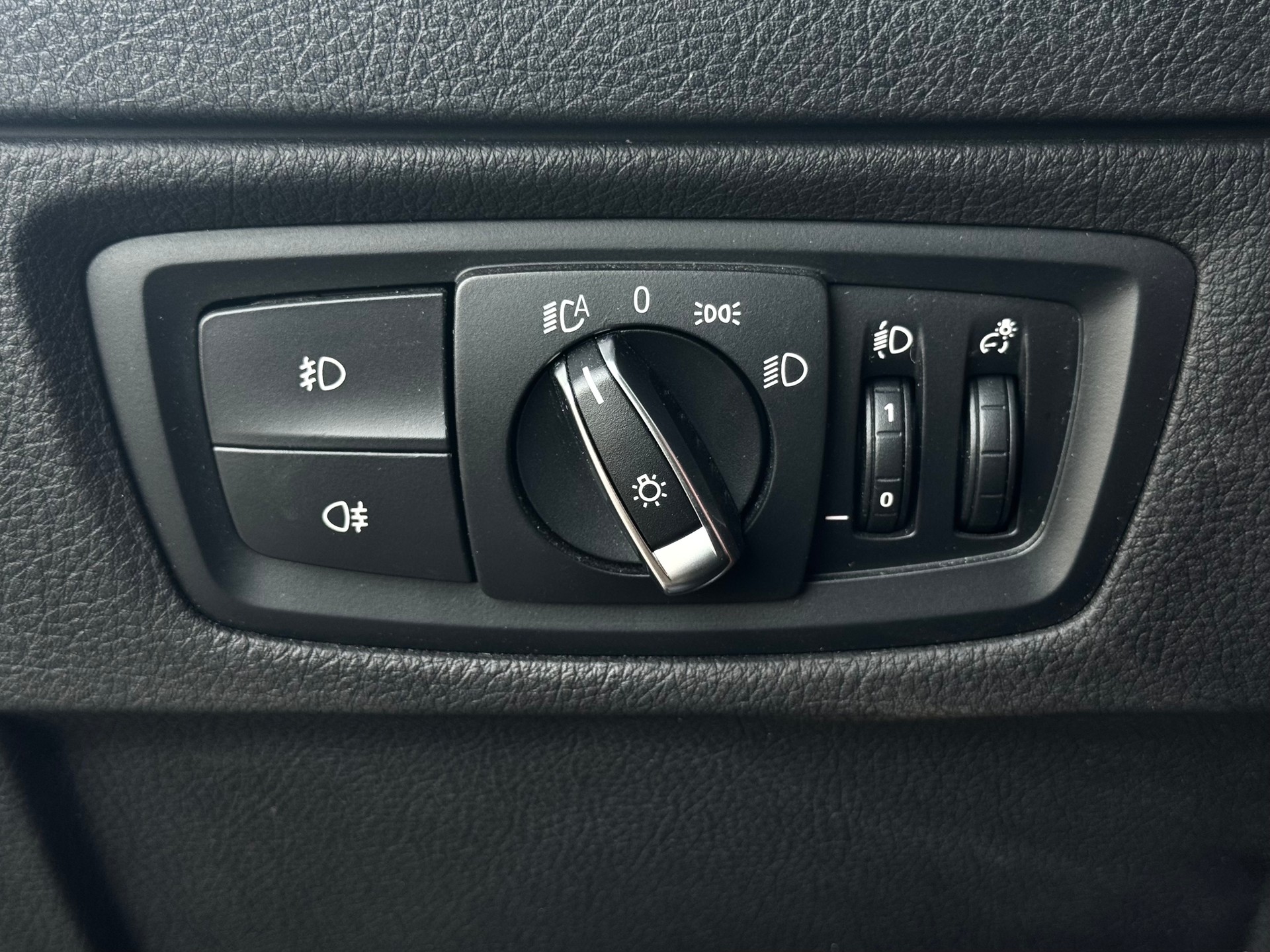 BMW 118i Steptronic-image-17