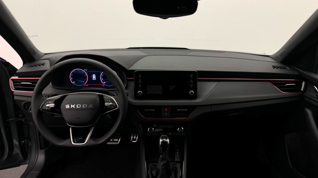 SKODA Kamiq 1.0 TSI Monte Carlo DSG-image-5