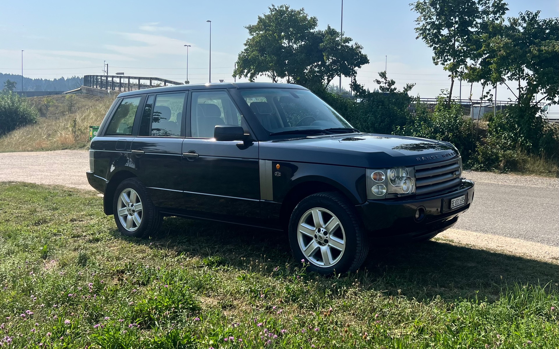 LAND ROVER 4.4 V8 Vogue-image-0