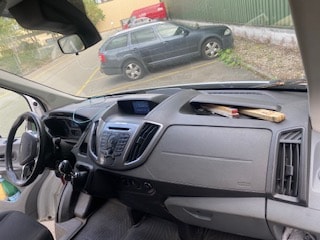 FORD Transit Van 350 L2H2 Trend 4WD-image-3