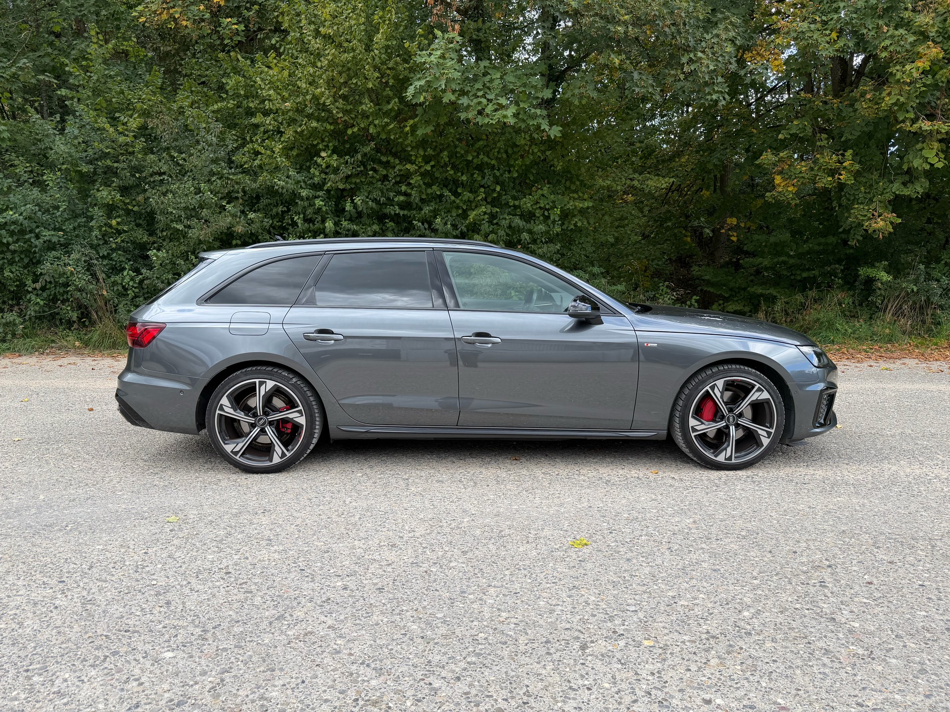 AUDI 2.0 40 TDI S Line Attraction quattro S-Tronic Competition Plus-image-2