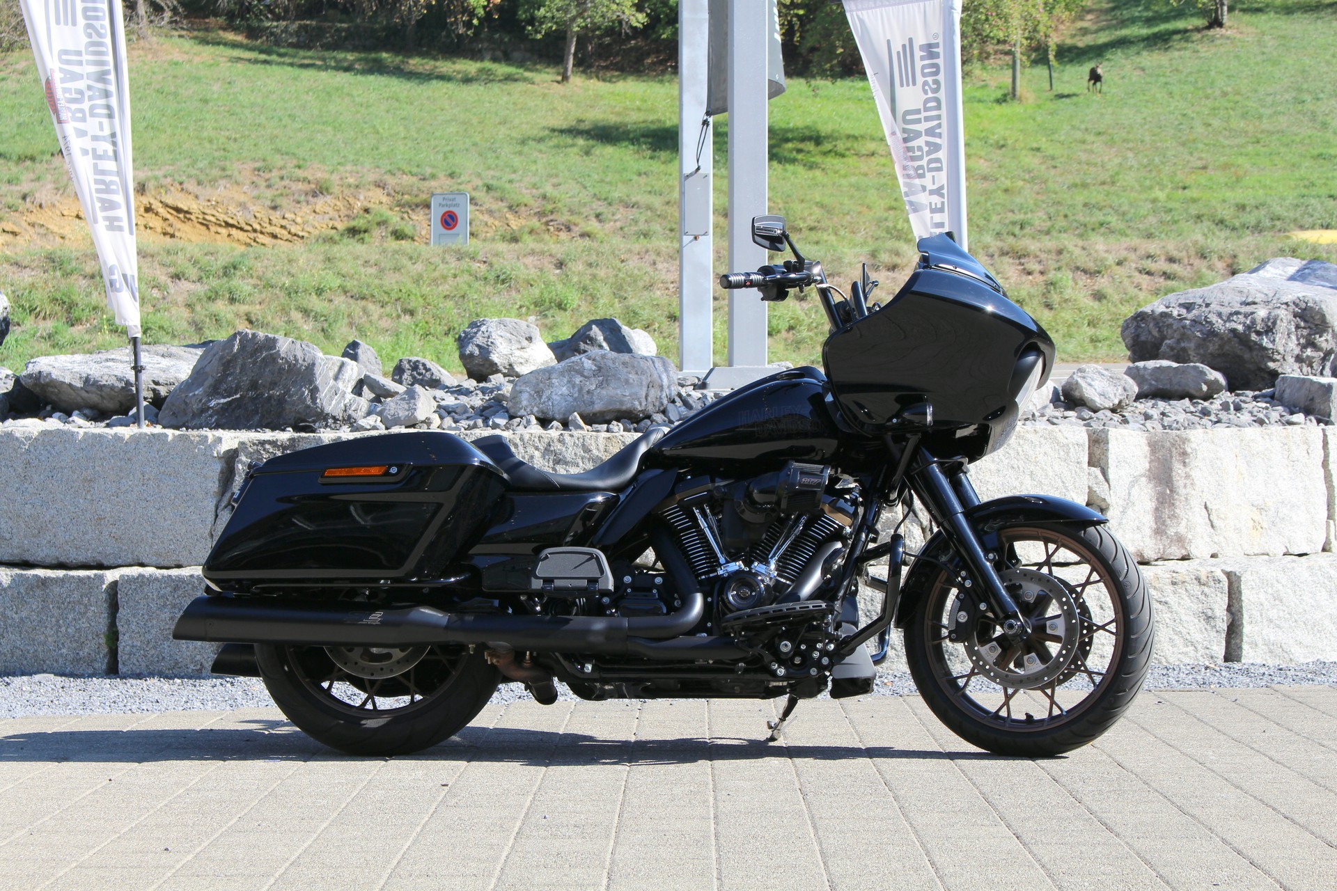 HARLEY-DAVIDSON FLTRXST Road Glide ST 117