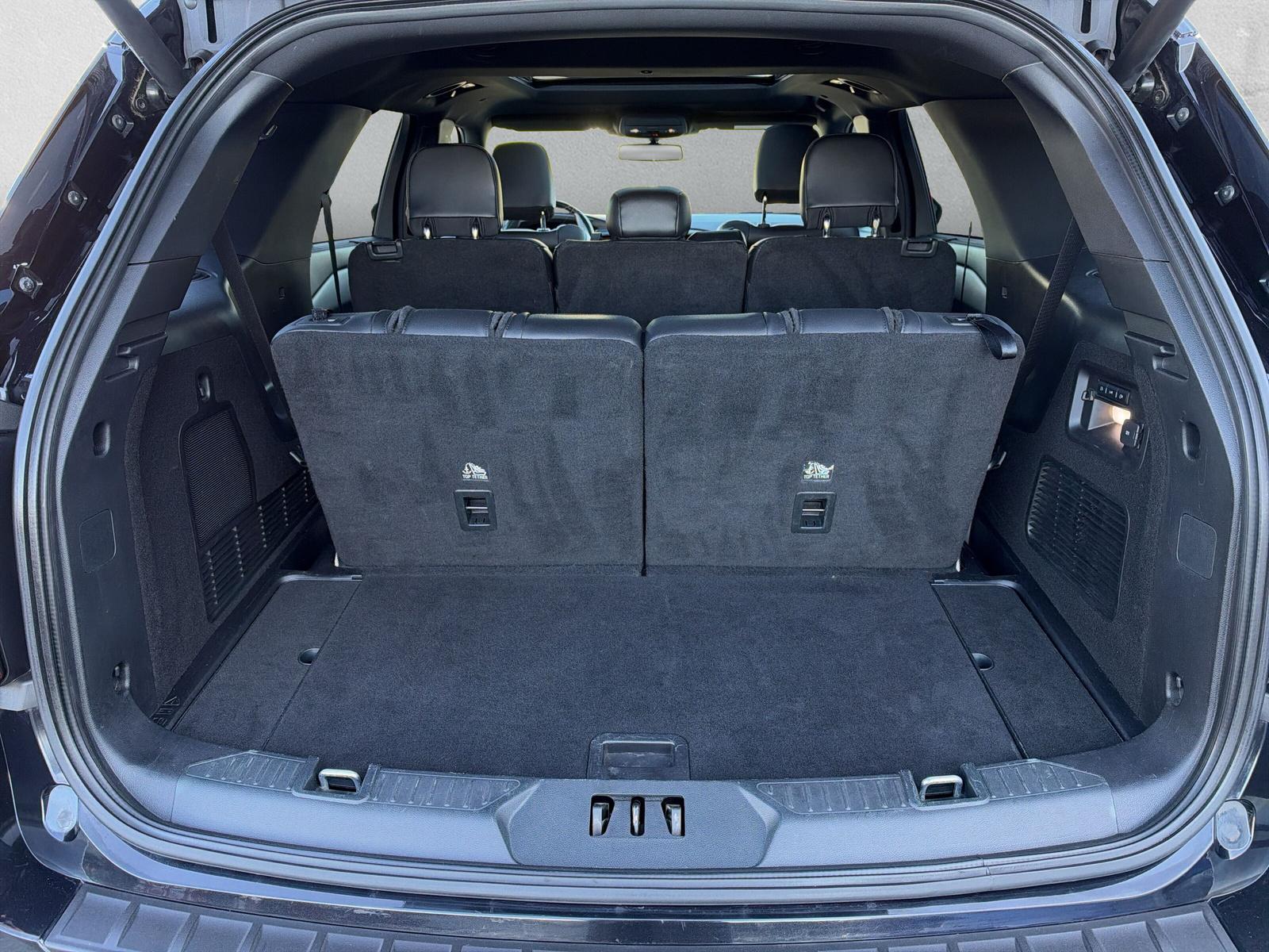 FORD Explorer ST-Line 3.0 V6 Plug-in Hybrid (CH) ** 7 Places **-image-10