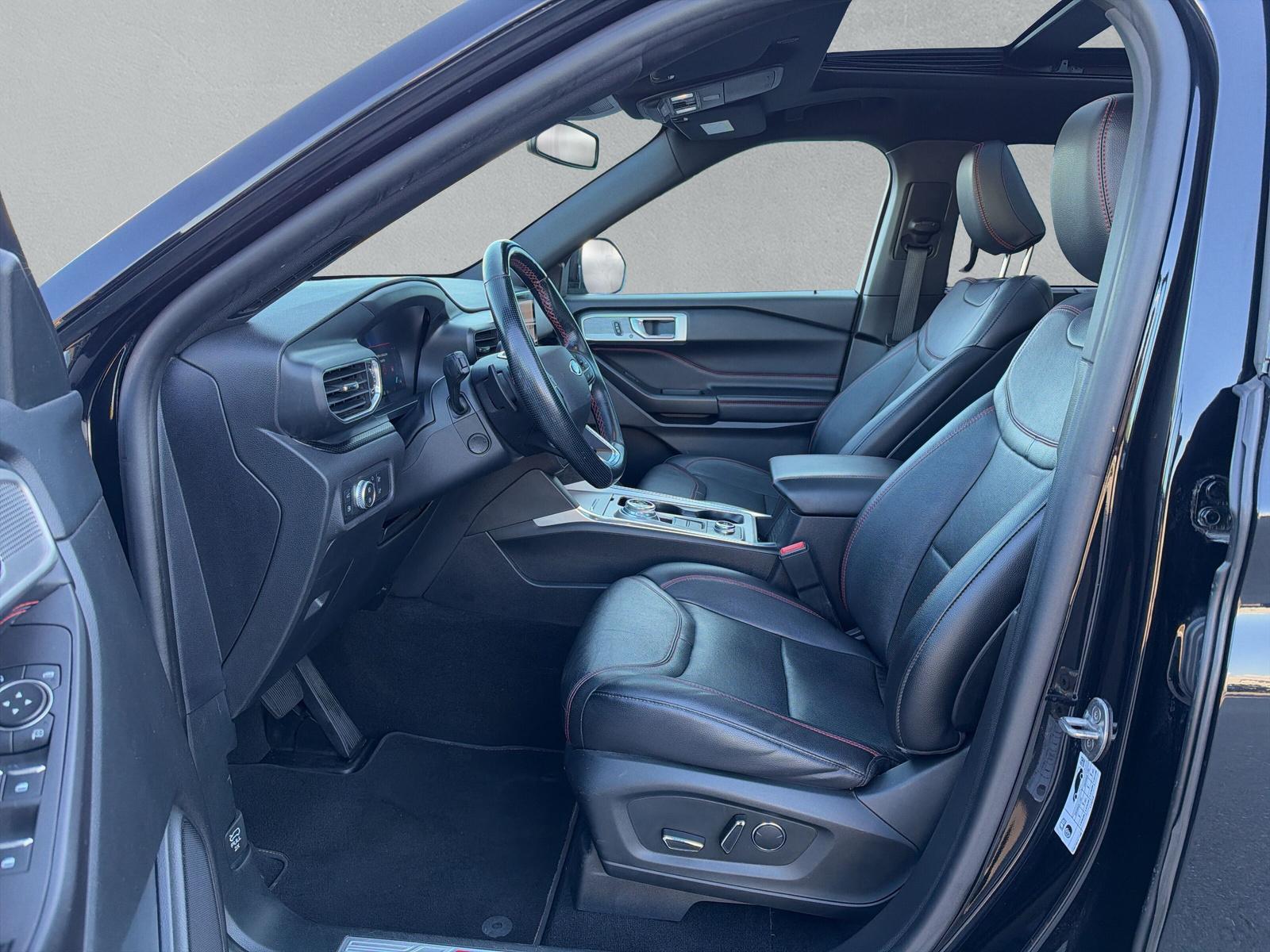 FORD Explorer ST-Line 3.0 V6 Plug-in Hybrid (CH) ** 7 Places **-image-11