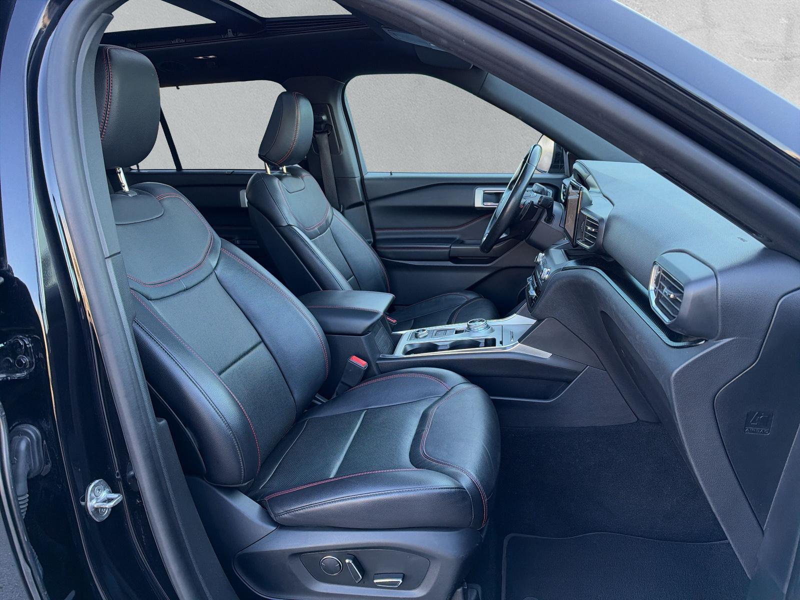 FORD Explorer ST-Line 3.0 V6 Plug-in Hybrid (CH) ** 7 Places **-image-12