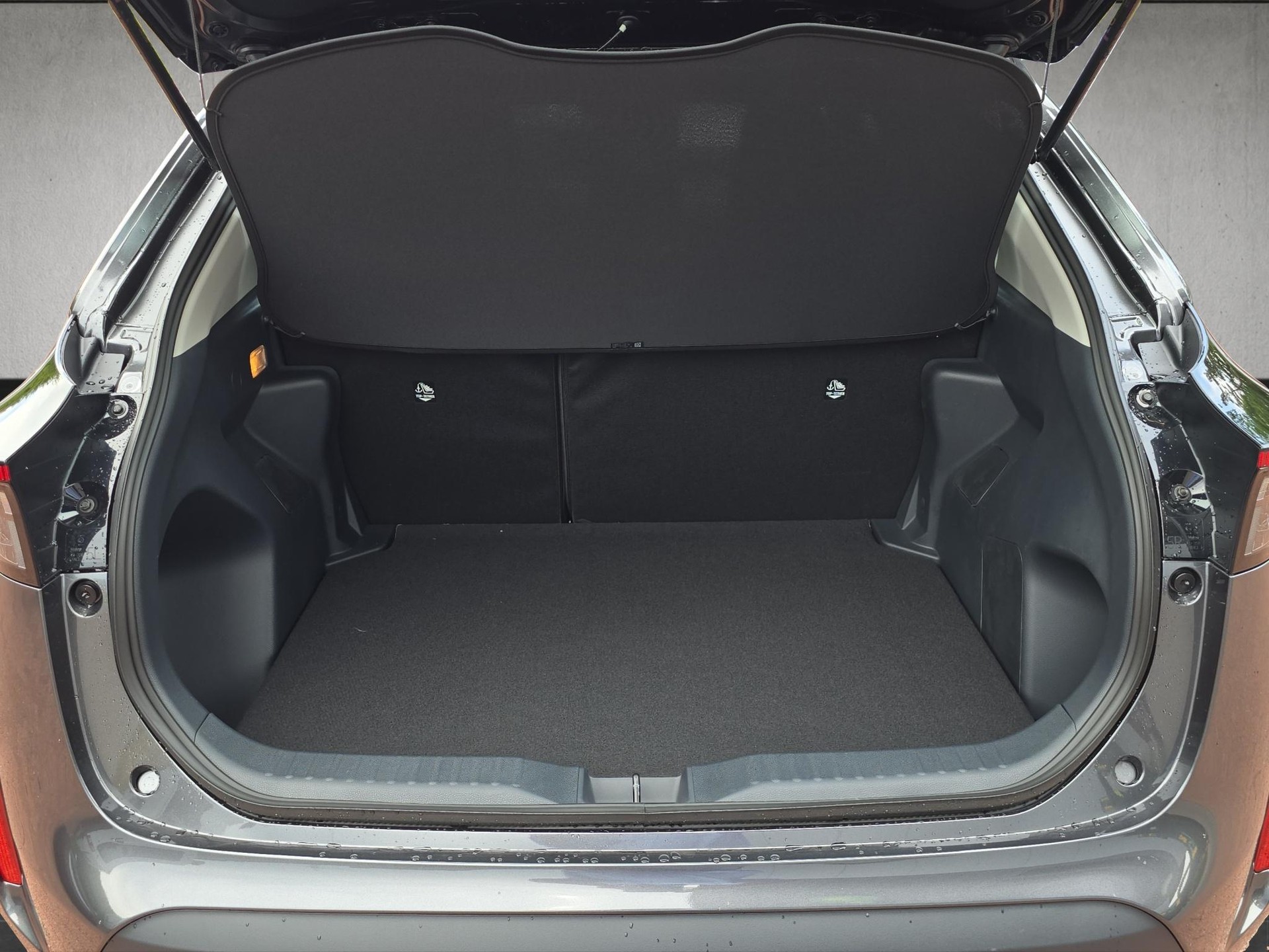 TOYOTA Yaris Cross 1.5 VVT-i HSD Comfort AWD-i-image-12