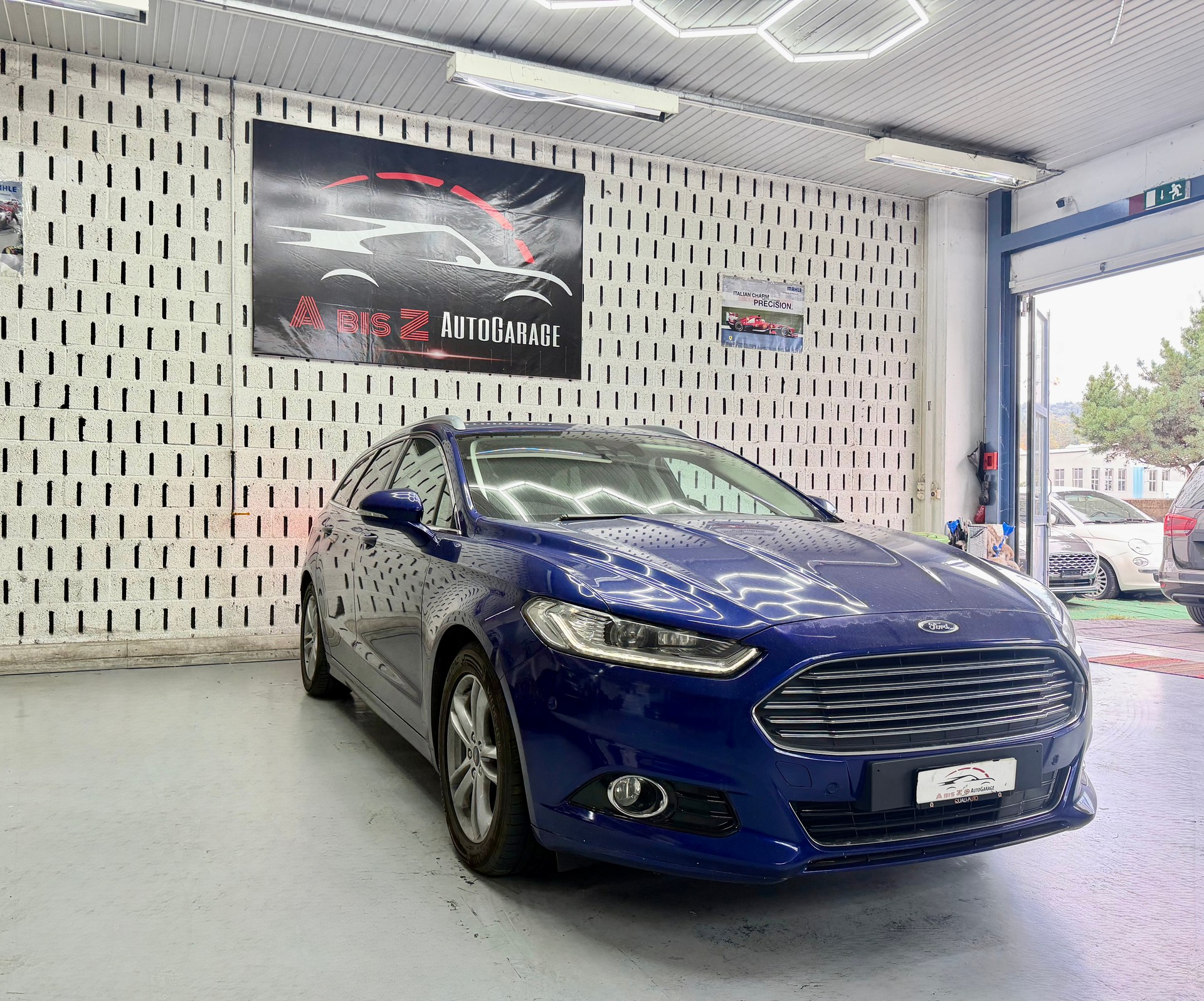 FORD Mondeo 2.0 TDCi Titanium AWD PowerShift-image-2
