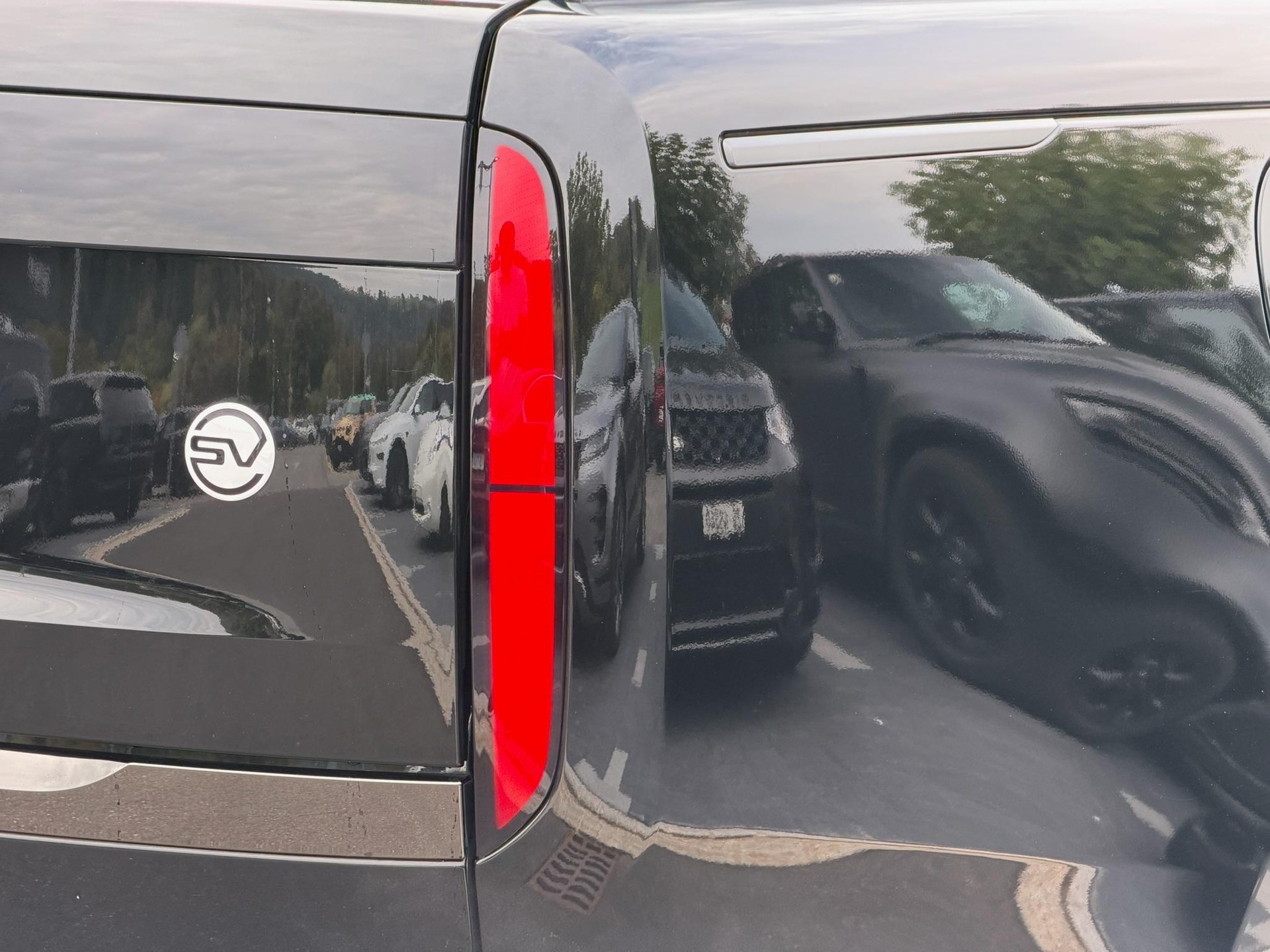 LAND ROVER Range Rover 4.4 V8 SV-image-17