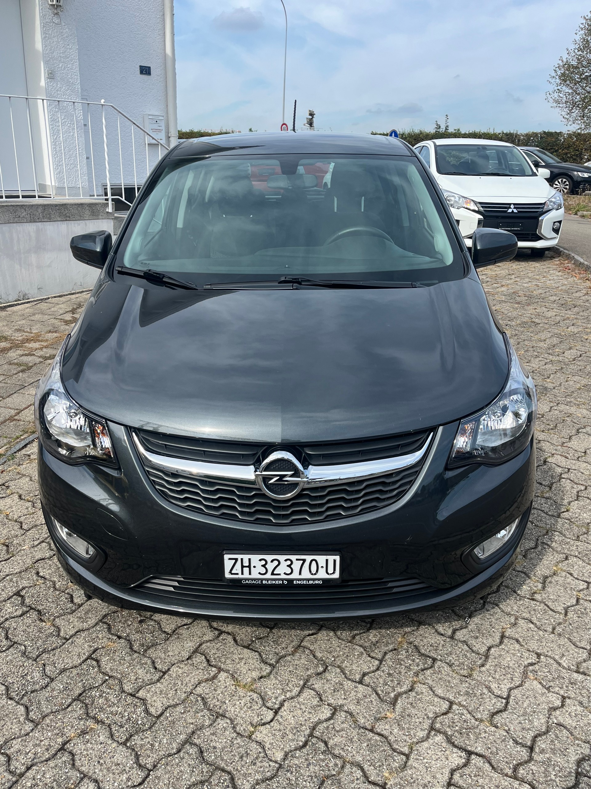 OPEL Karl 1.0 EcoFLEX Active Easytronic-image-0