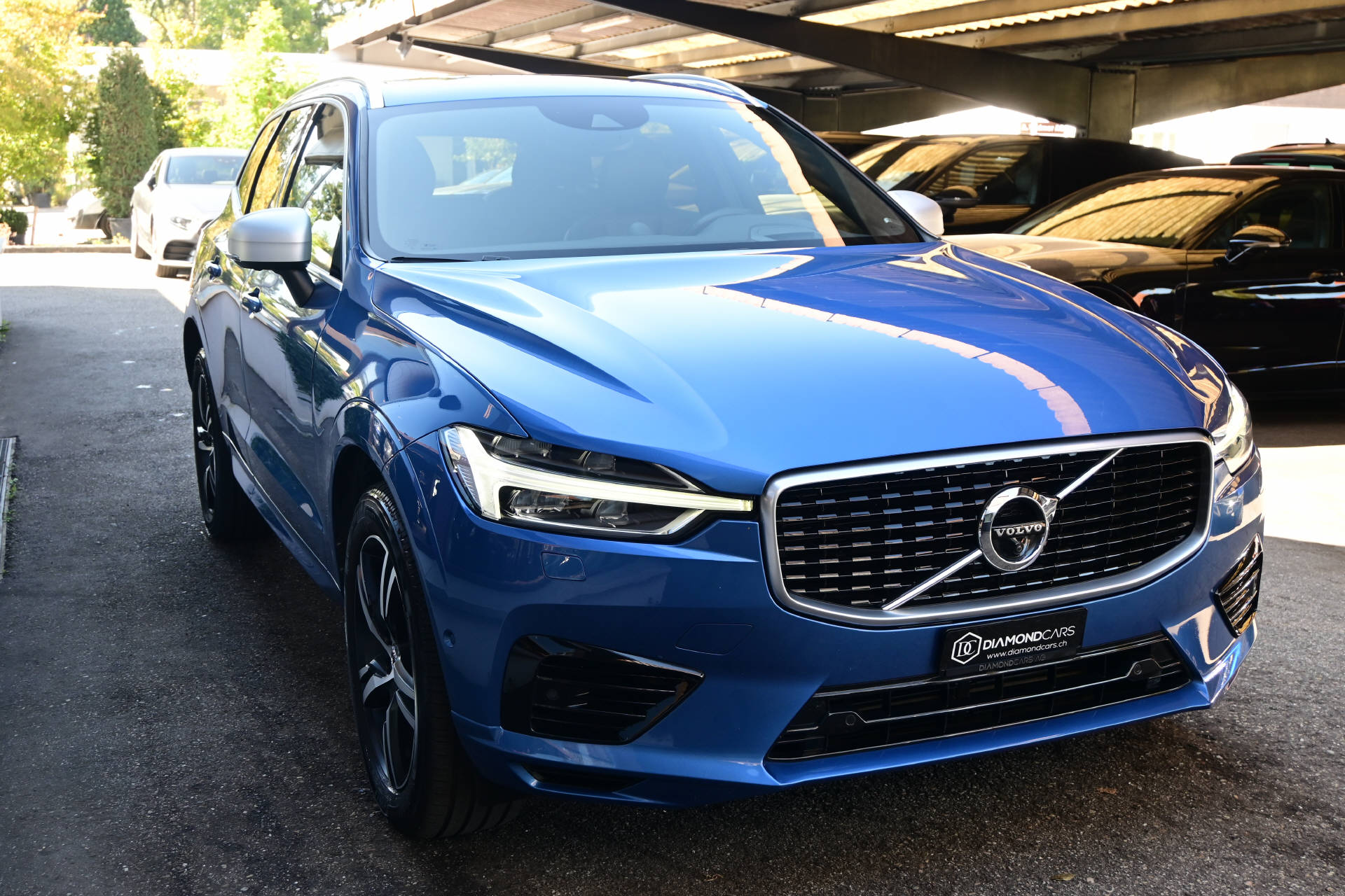 VOLVO XC60 2.0 T8 TE R-Design AWD-image-3