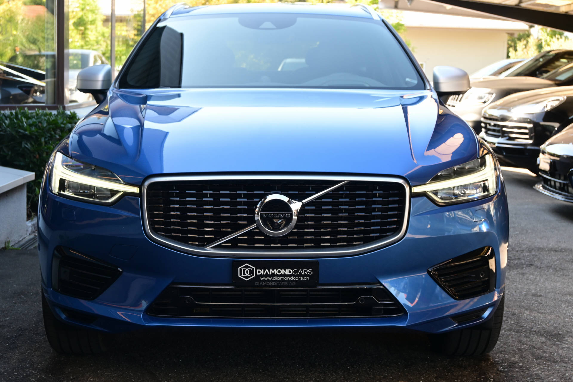 VOLVO XC60 2.0 T8 TE R-Design AWD-image-1
