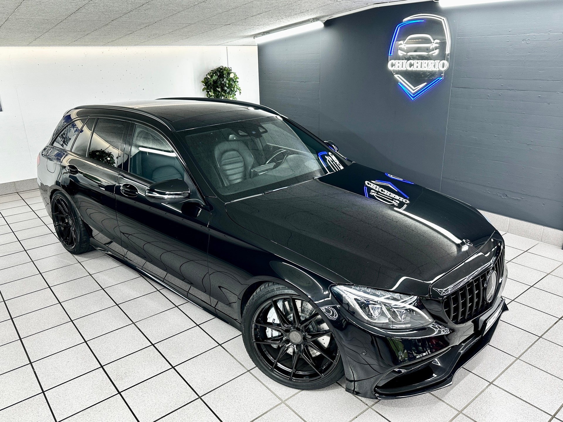 MERCEDES-BENZ C 43 AMG 4Matic 9G-Tronic-image-1