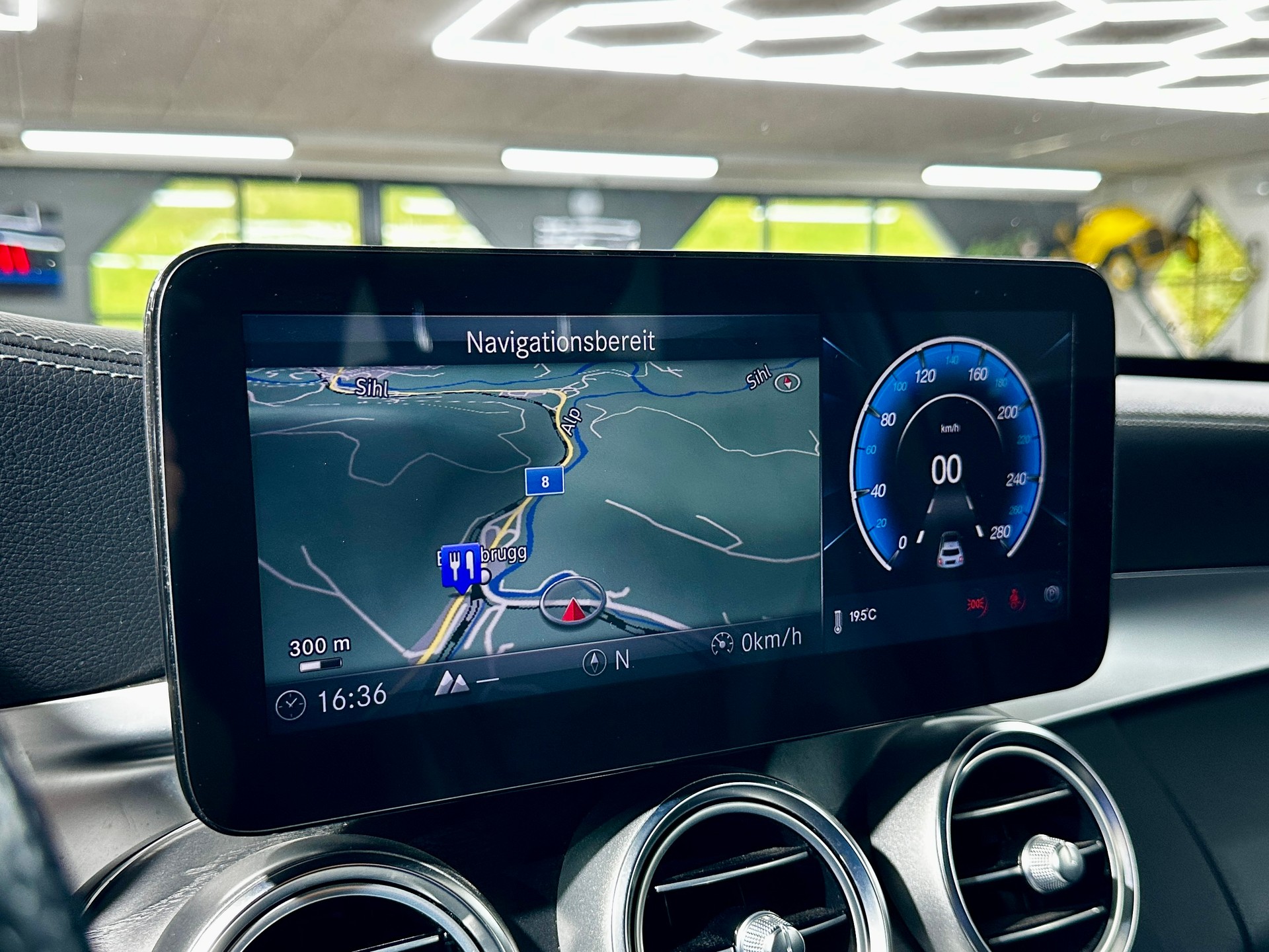MERCEDES-BENZ C 43 AMG 4Matic 9G-Tronic-image-21