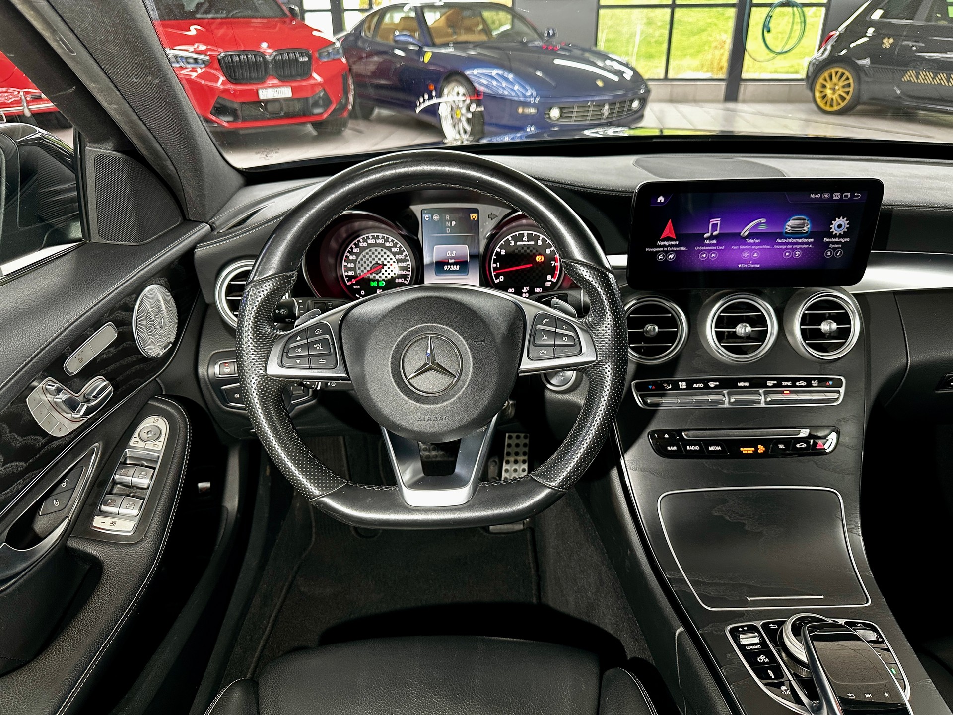 MERCEDES-BENZ C 43 AMG 4Matic 9G-Tronic-image-16