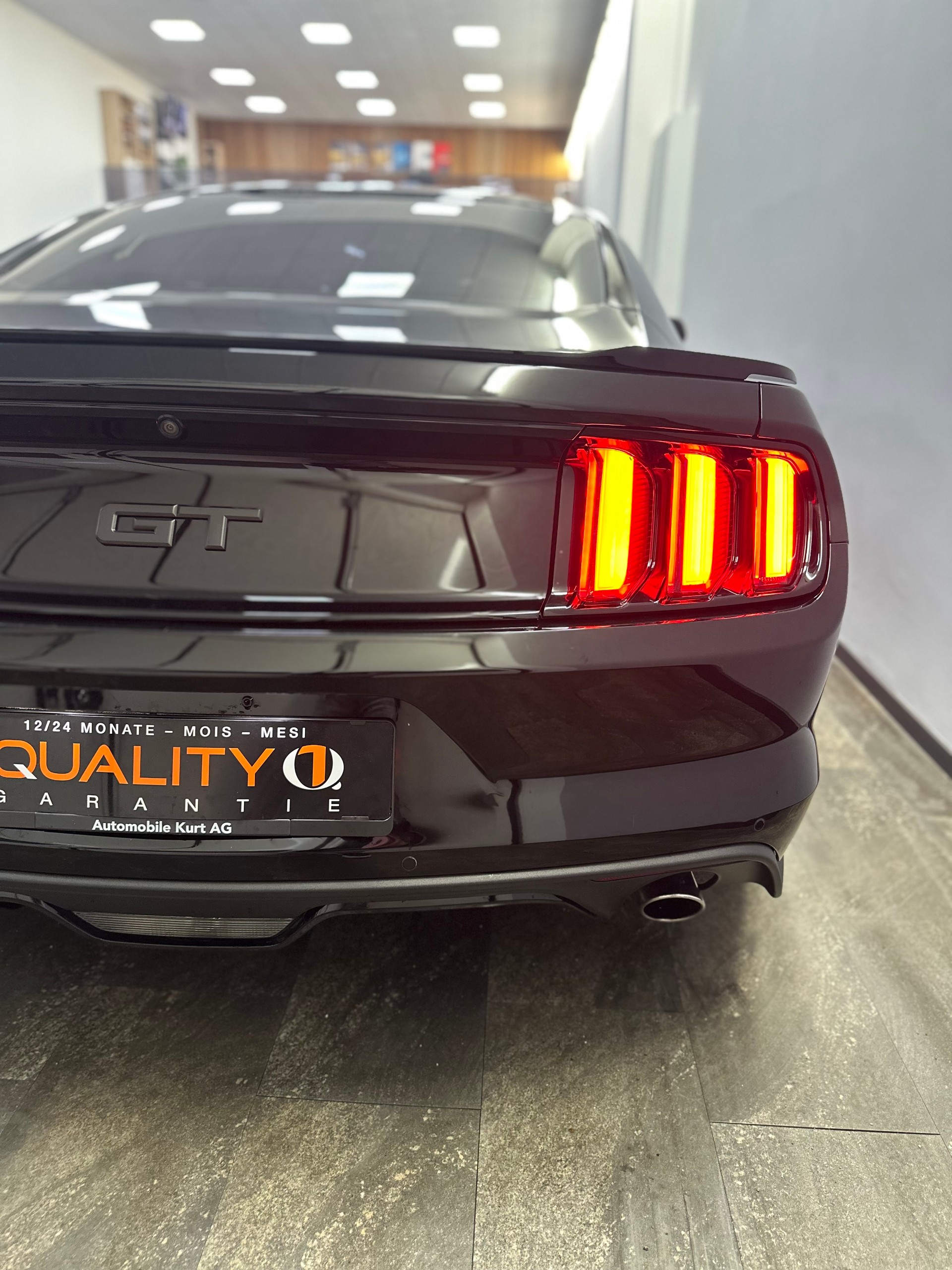 FORD Mustang 5.0 V8 GT-image-5