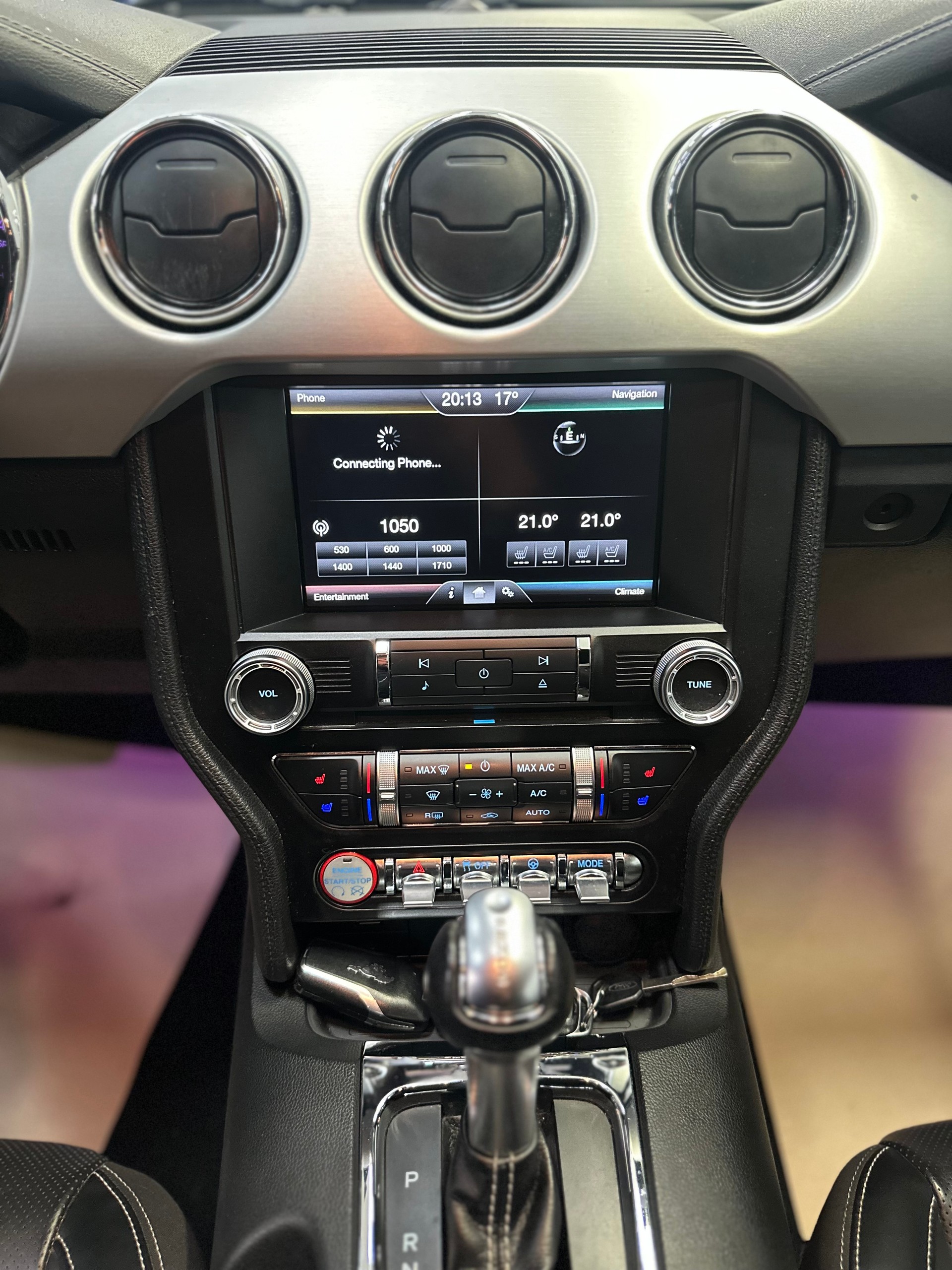 FORD Mustang 5.0 V8 GT-image-17