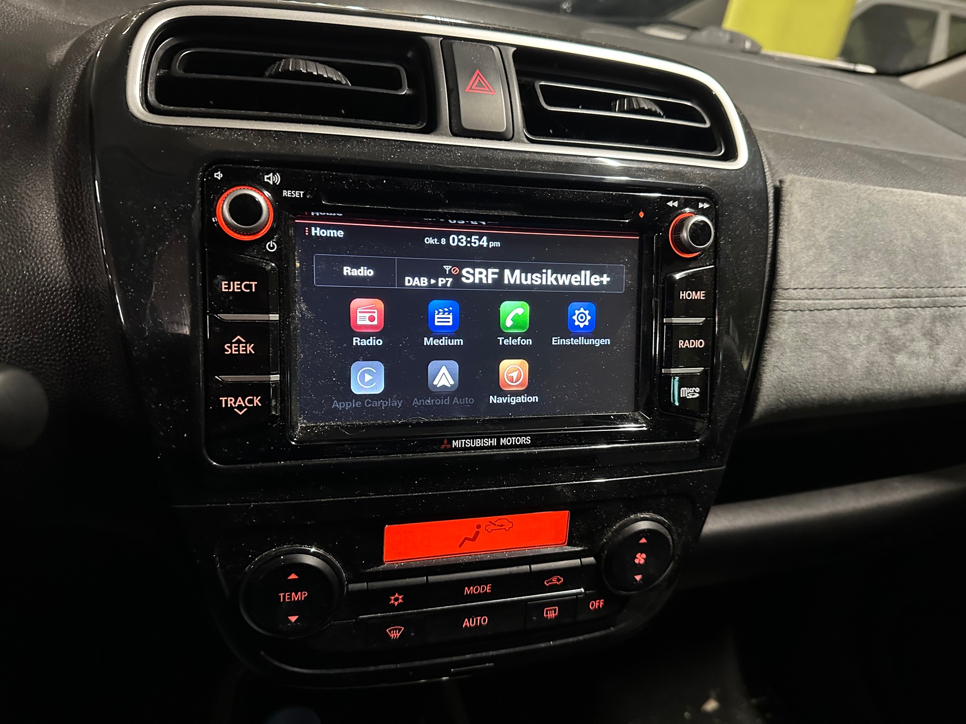 MITSUBISHI Space Star 1.2 Style Anniversary CVT-image-6