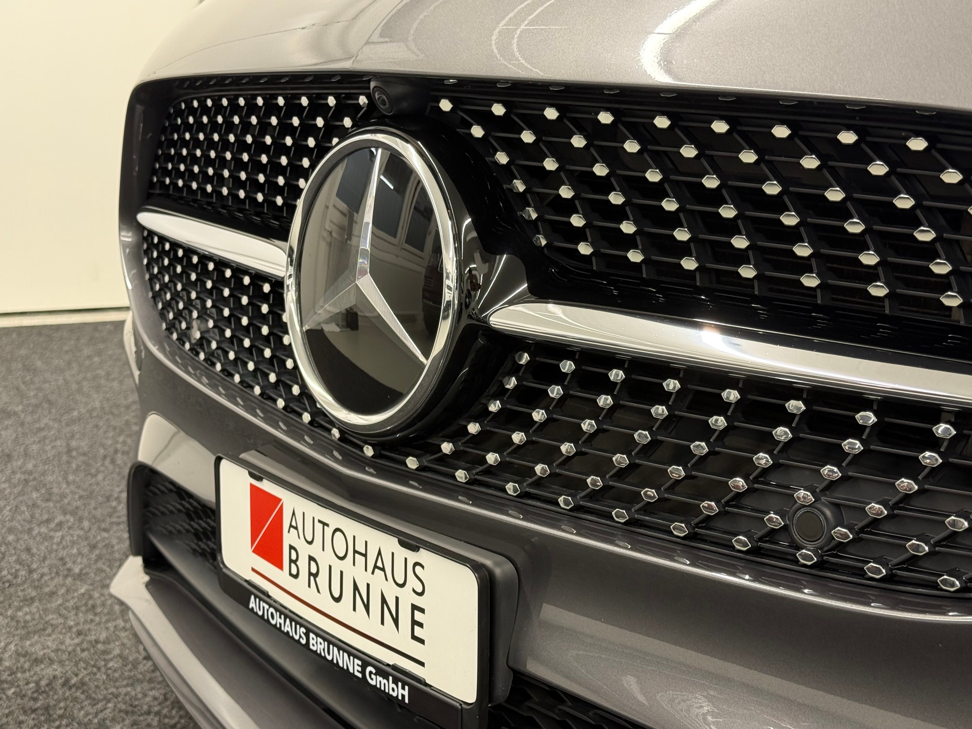 MERCEDES-BENZ B 200 AMG Line 7G-DCT-image-10