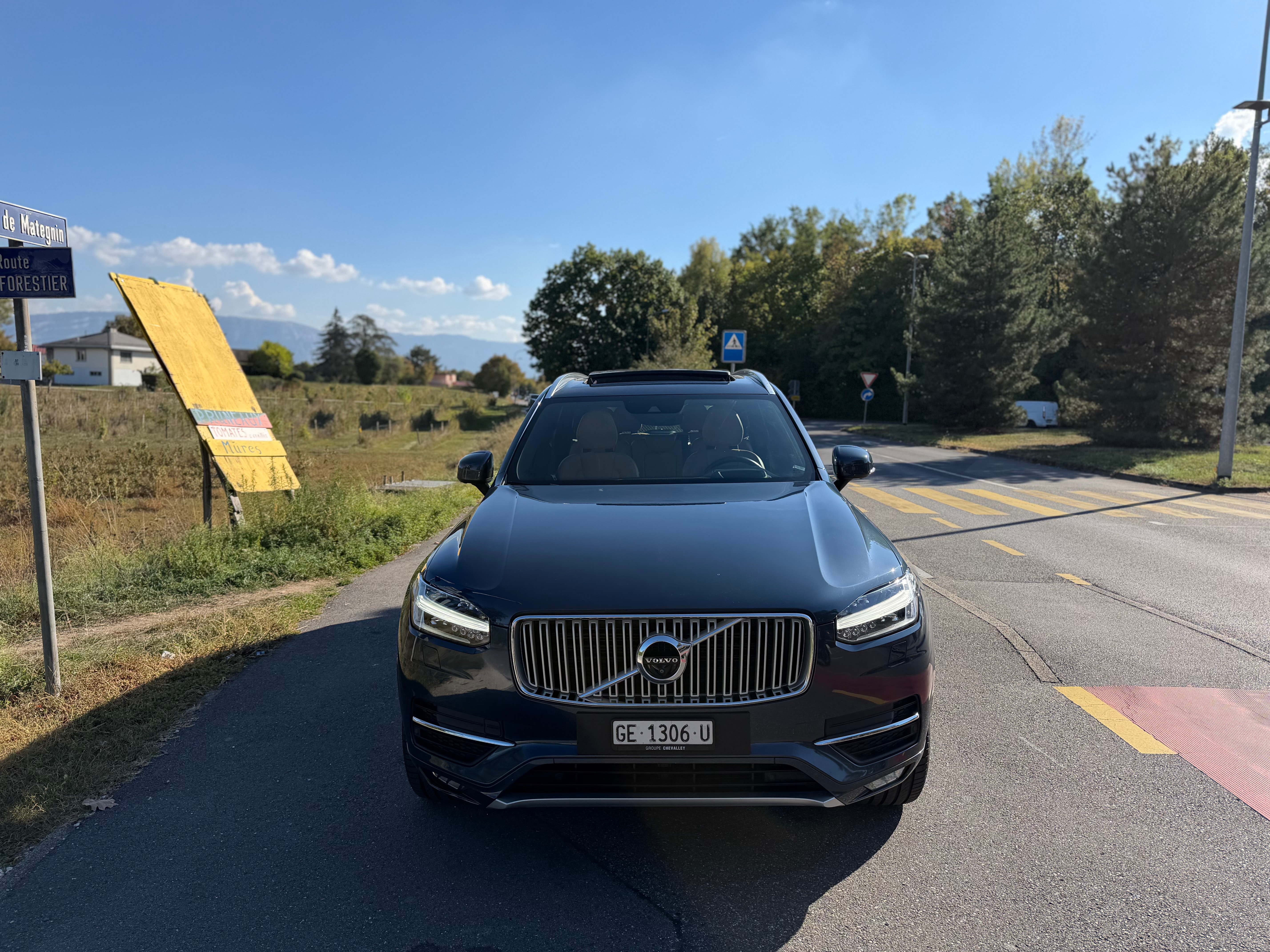 Car photo