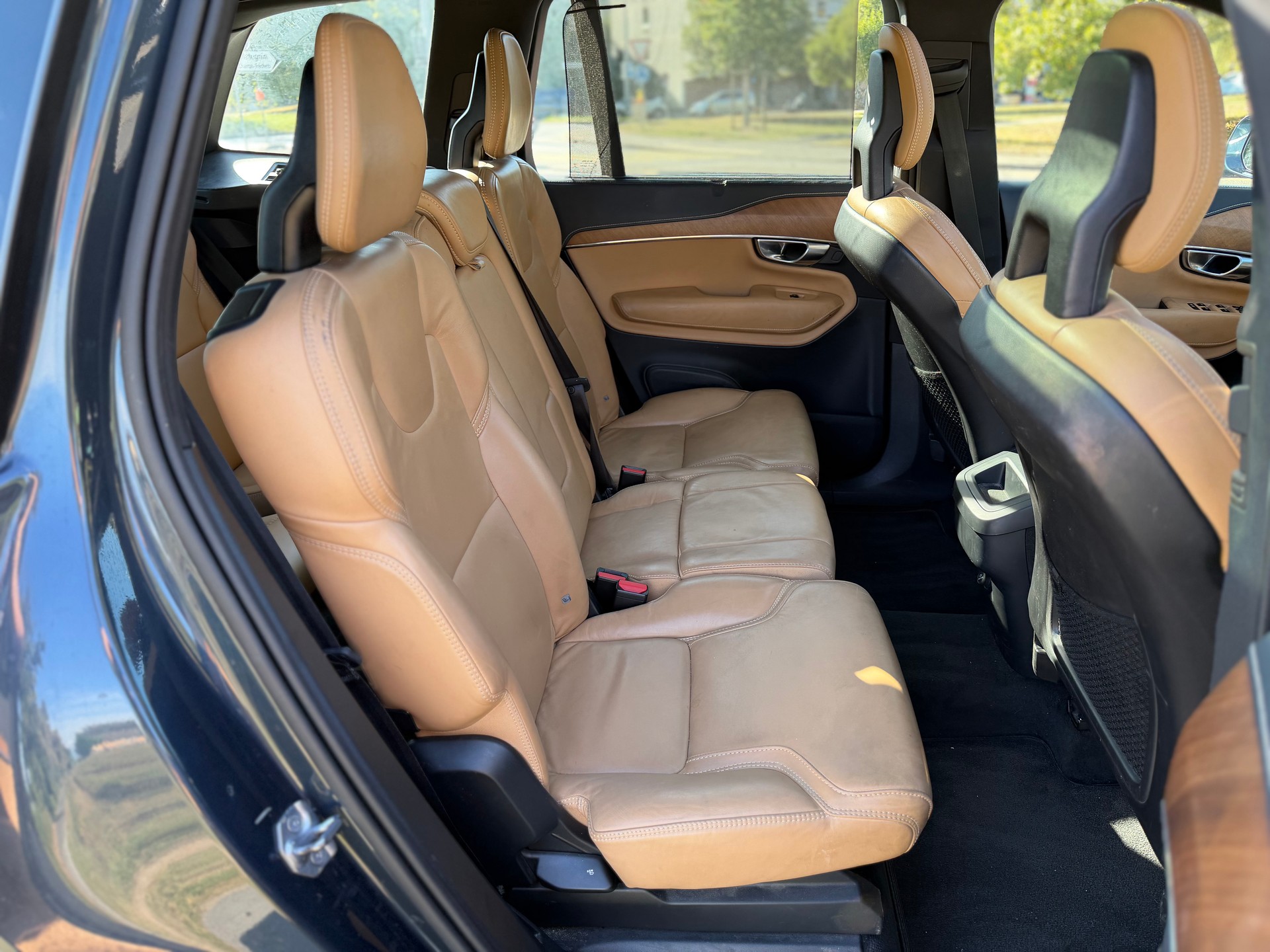 VOLVO XC90 D5 AWD Momentum Geartronic-image-11
