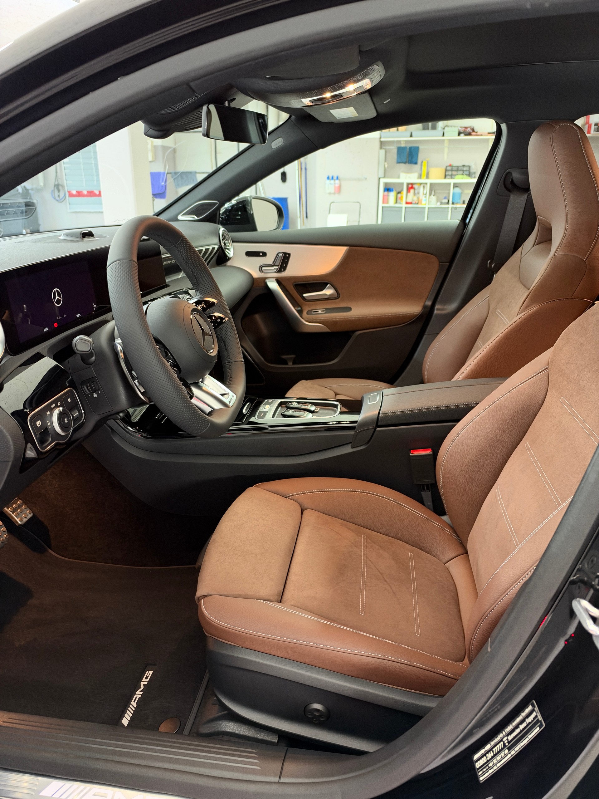 MERCEDES-BENZ A AMG 35 4Matic-image-6