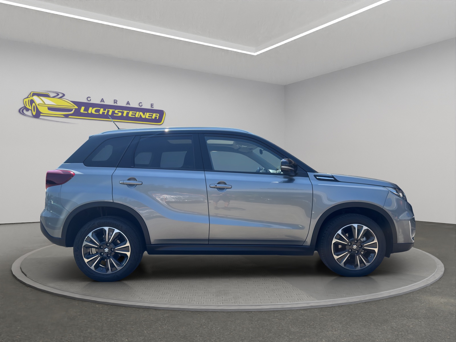 SUZUKI Vitara 1.5 Hybrid Compact + 4x4 AGS-image-6