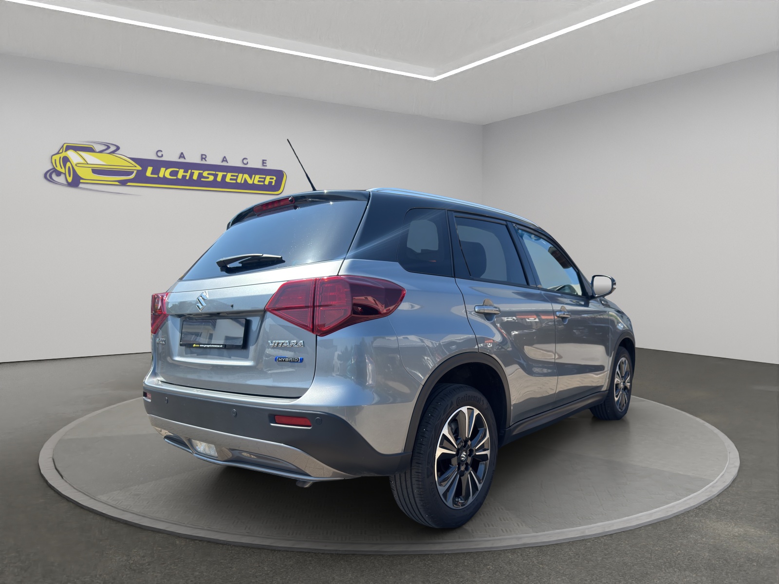 SUZUKI Vitara 1.5 Hybrid Compact + 4x4 AGS-image-5