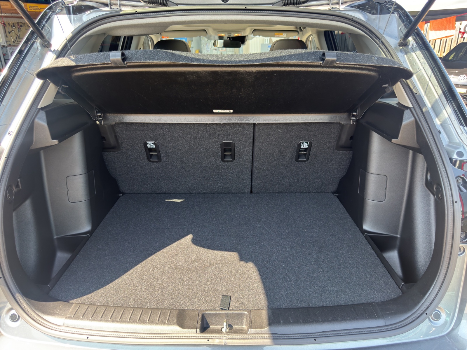 SUZUKI Vitara 1.5 Hybrid Compact + 4x4 AGS-image-18