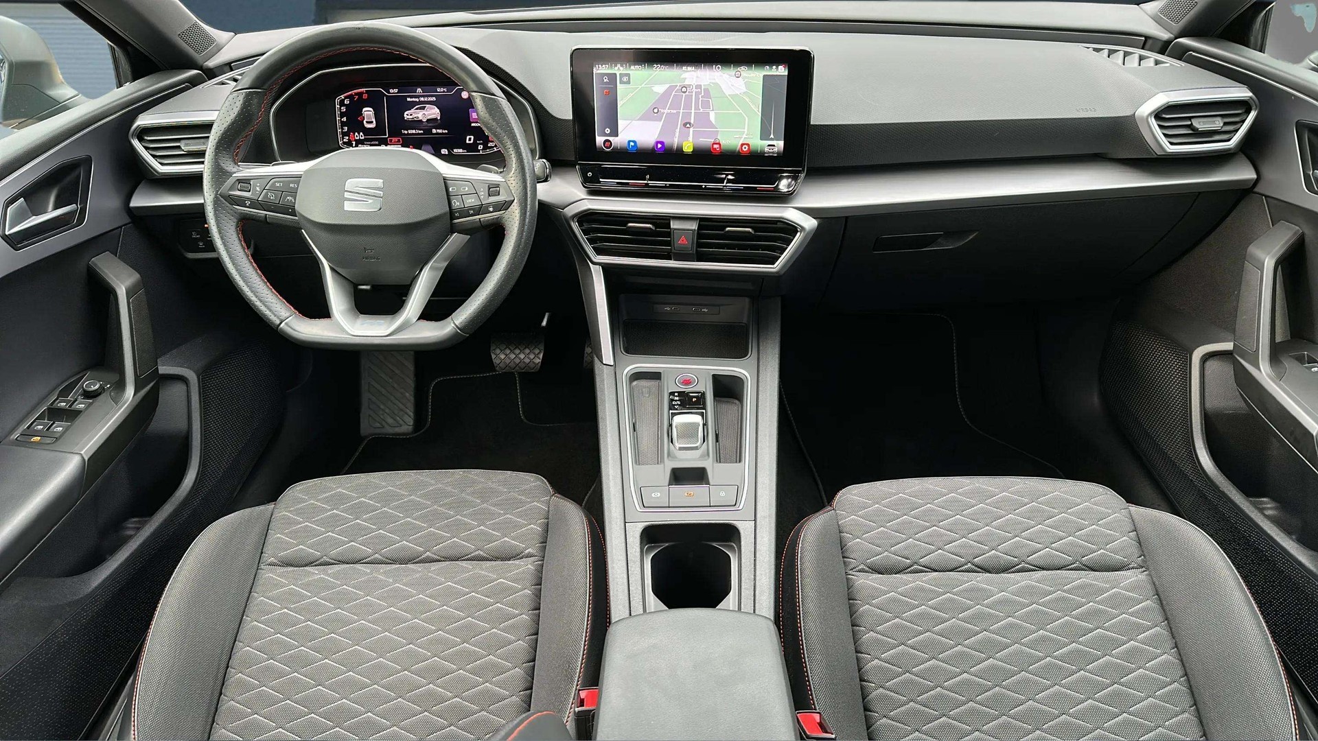 SEAT Leon ST 1.5 eTSI mHEV DSG FR 150PS mit 5J Werksgarantie oder bis 100000km-image-9