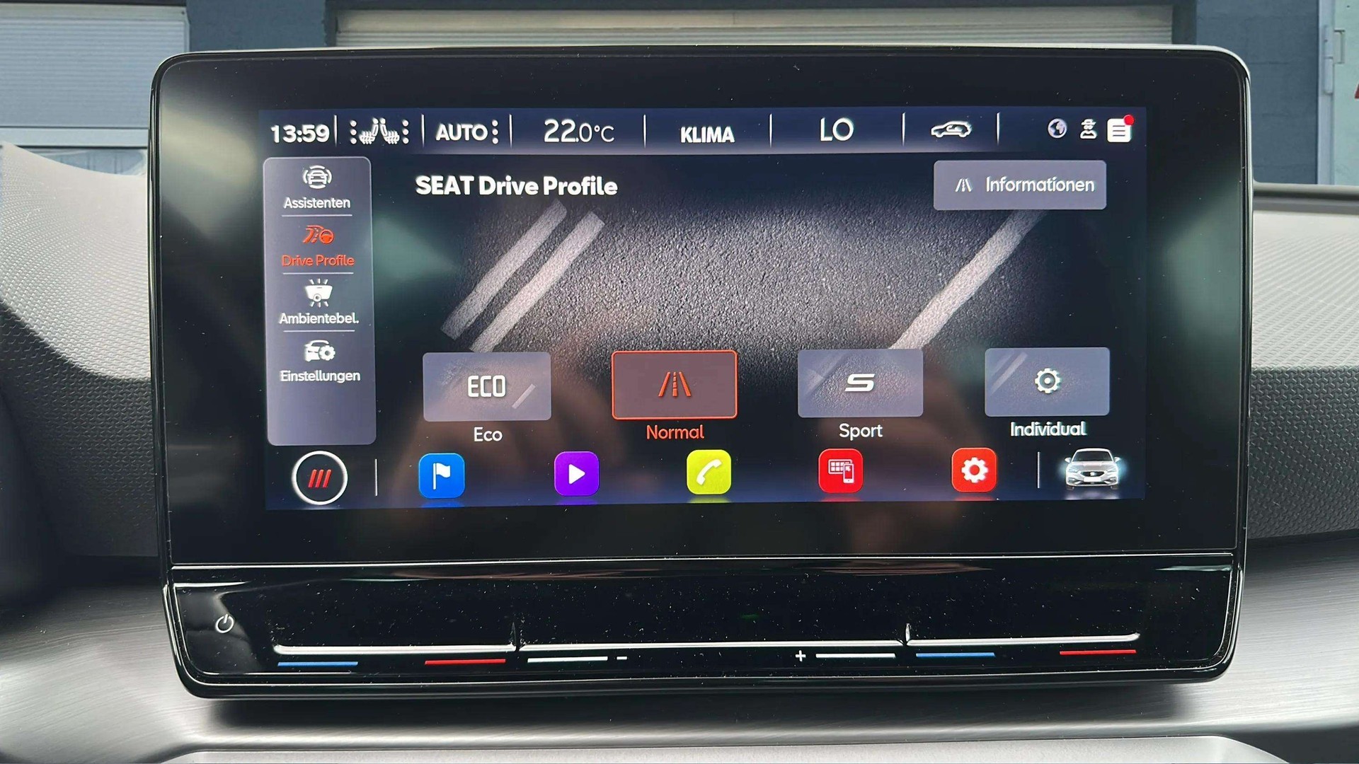 SEAT Leon ST 1.5 eTSI mHEV DSG FR 150PS mit 5J Werksgarantie oder bis 100000km-image-20