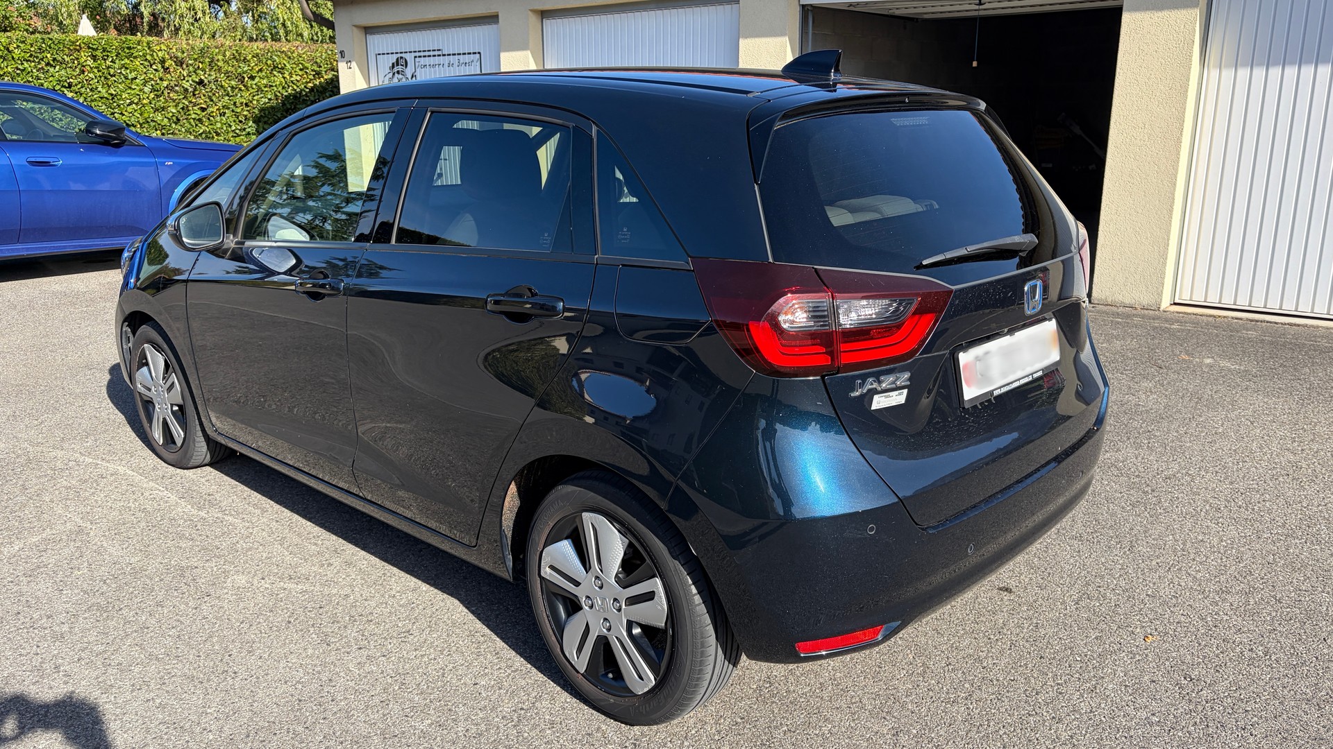 HONDA 1.5 i-MMD Executive-image-3