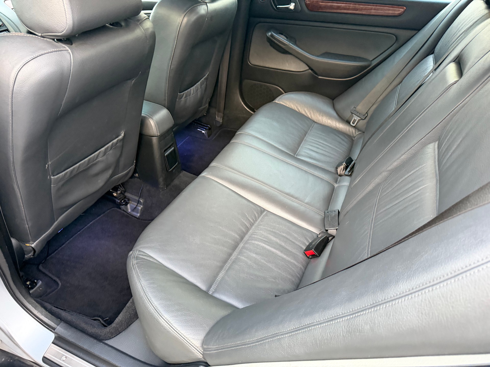 HONDA Accord 2.3i ES-image-9