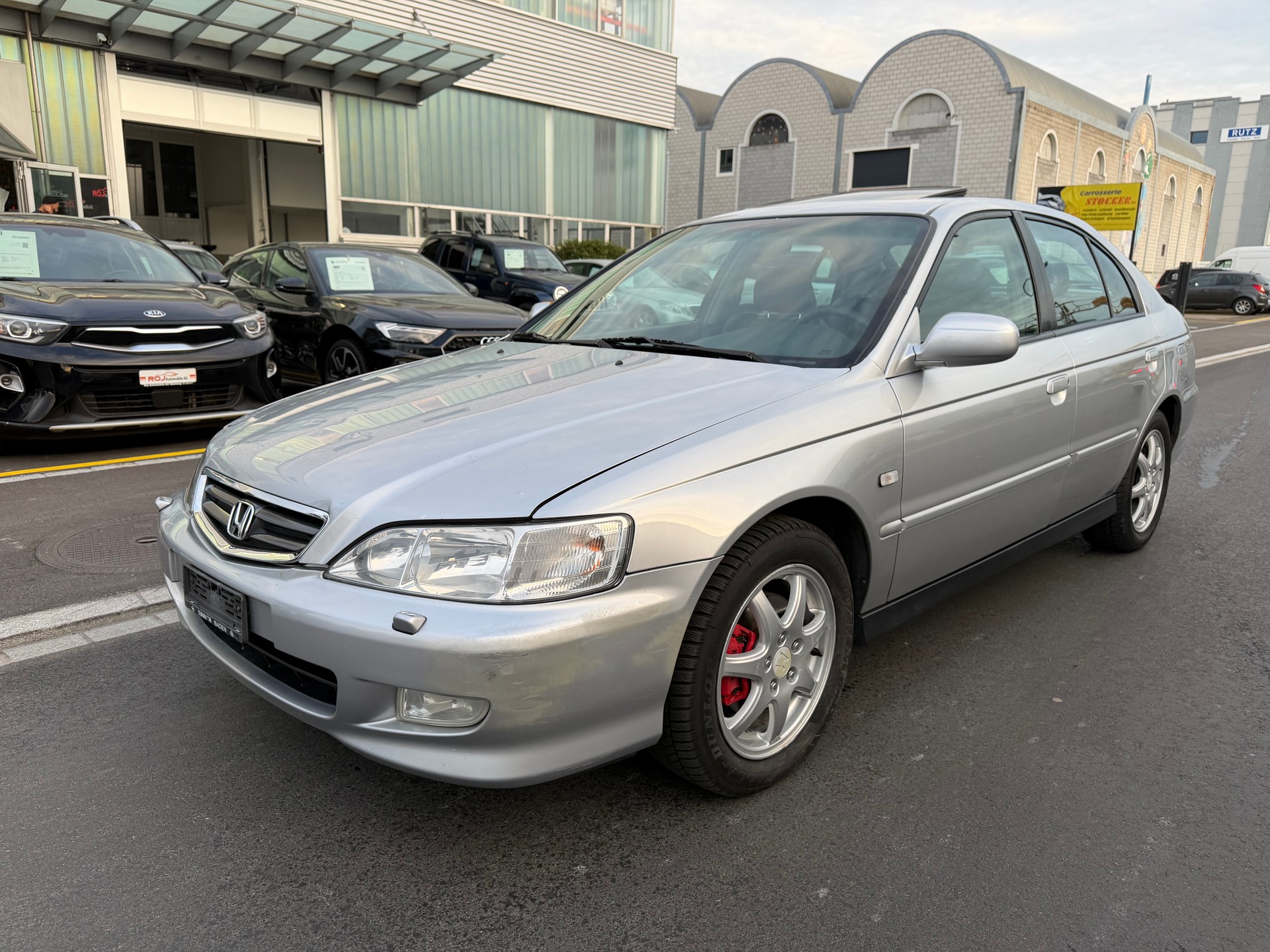 HONDA Accord 2.3i ES-image-1