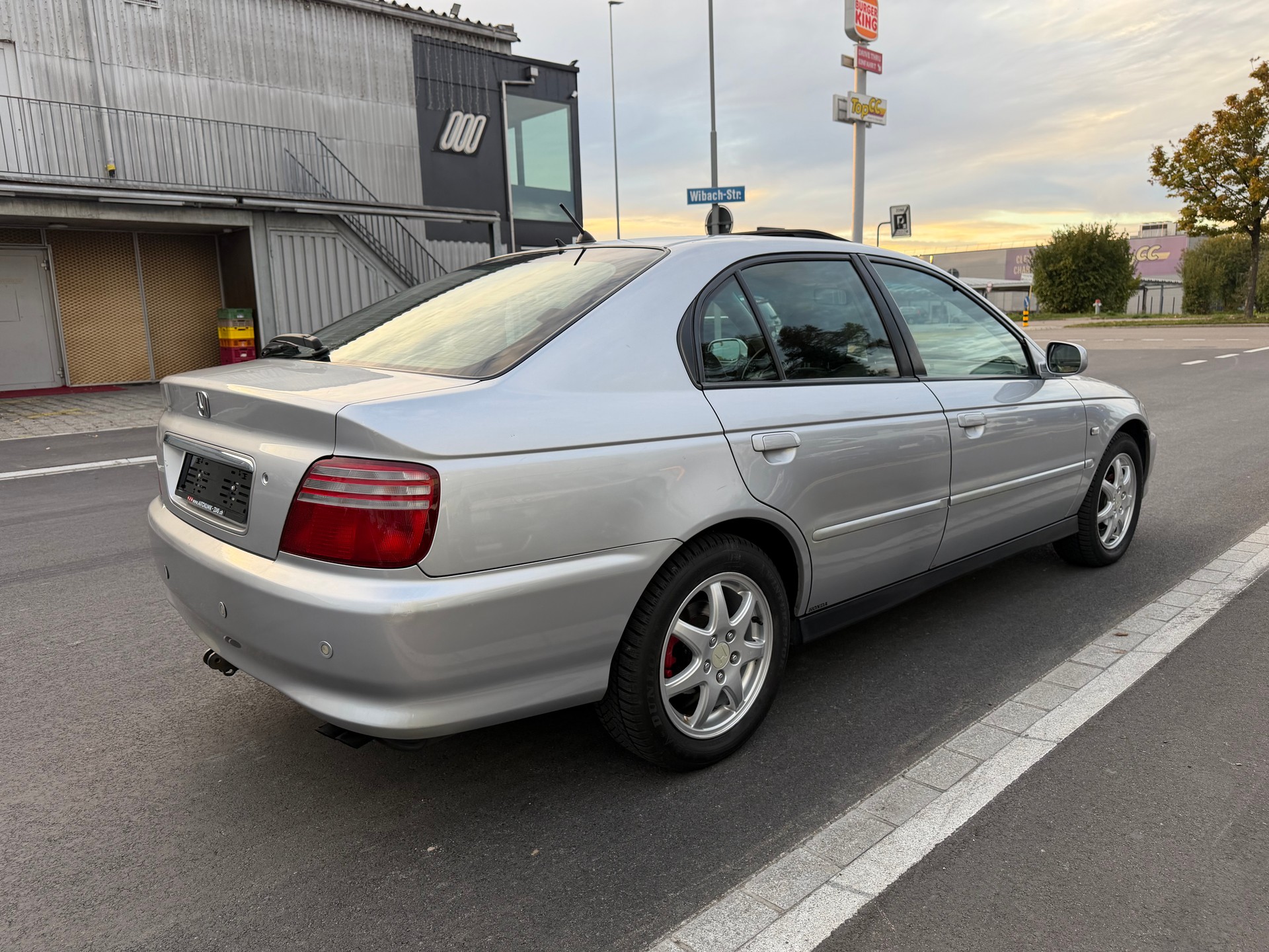 HONDA Accord 2.3i ES-image-4